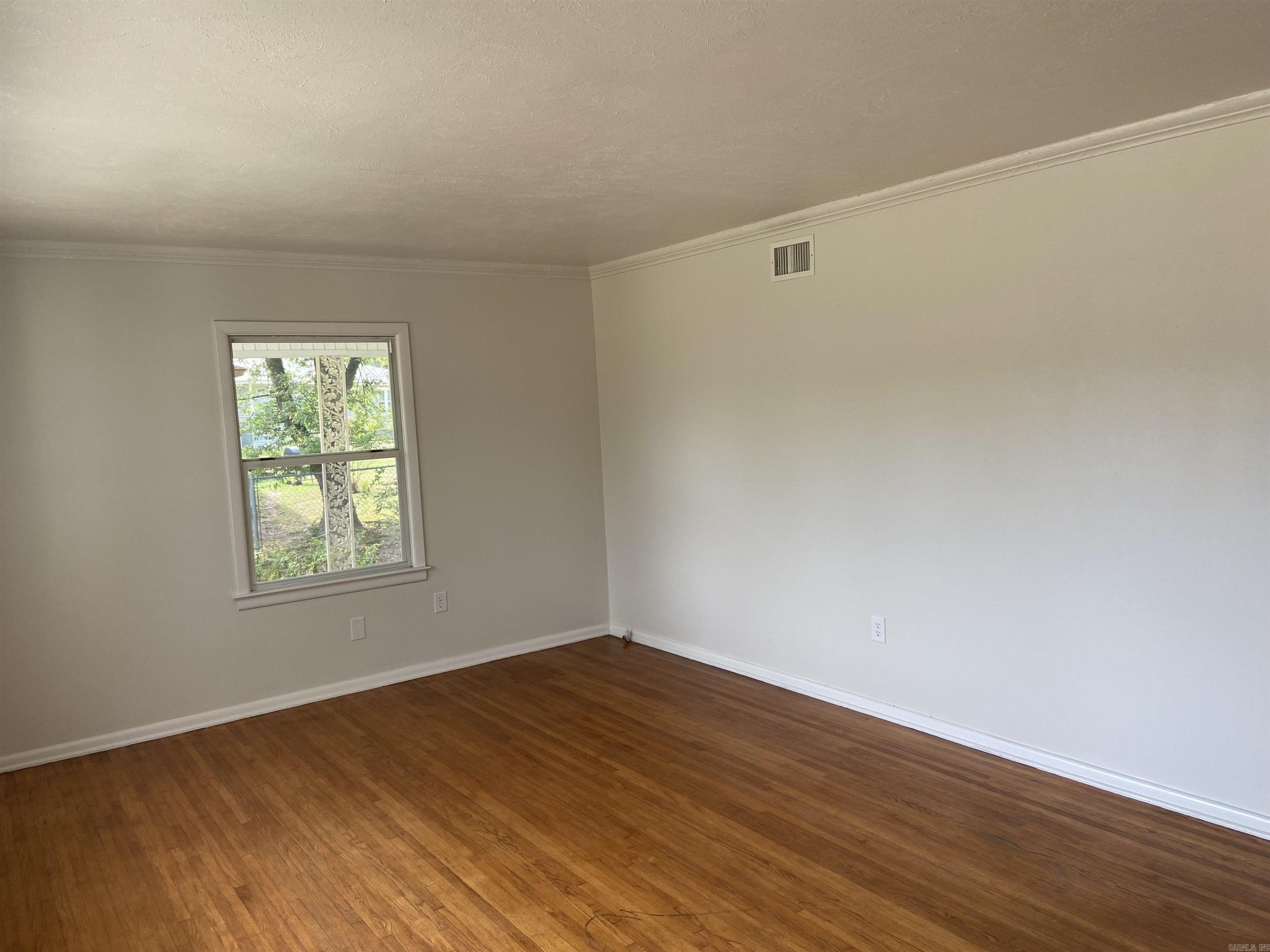 VALLEY VIEW - Residential