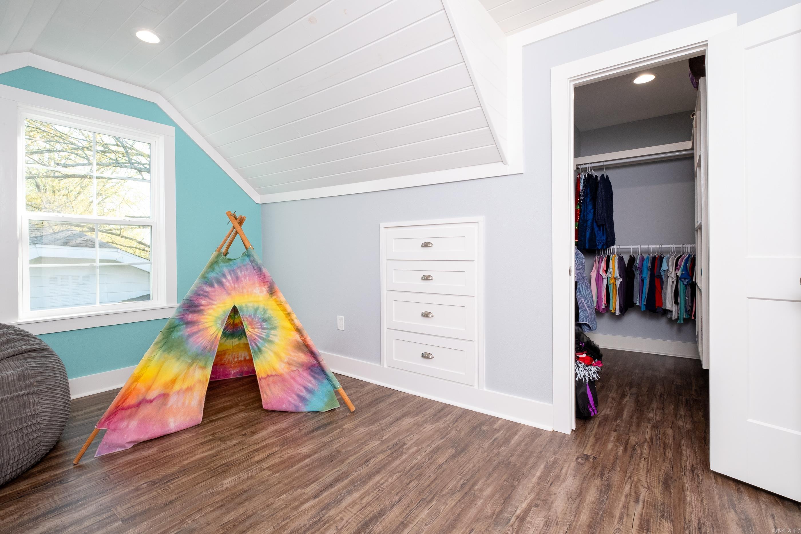 Englewood L1 - Residential