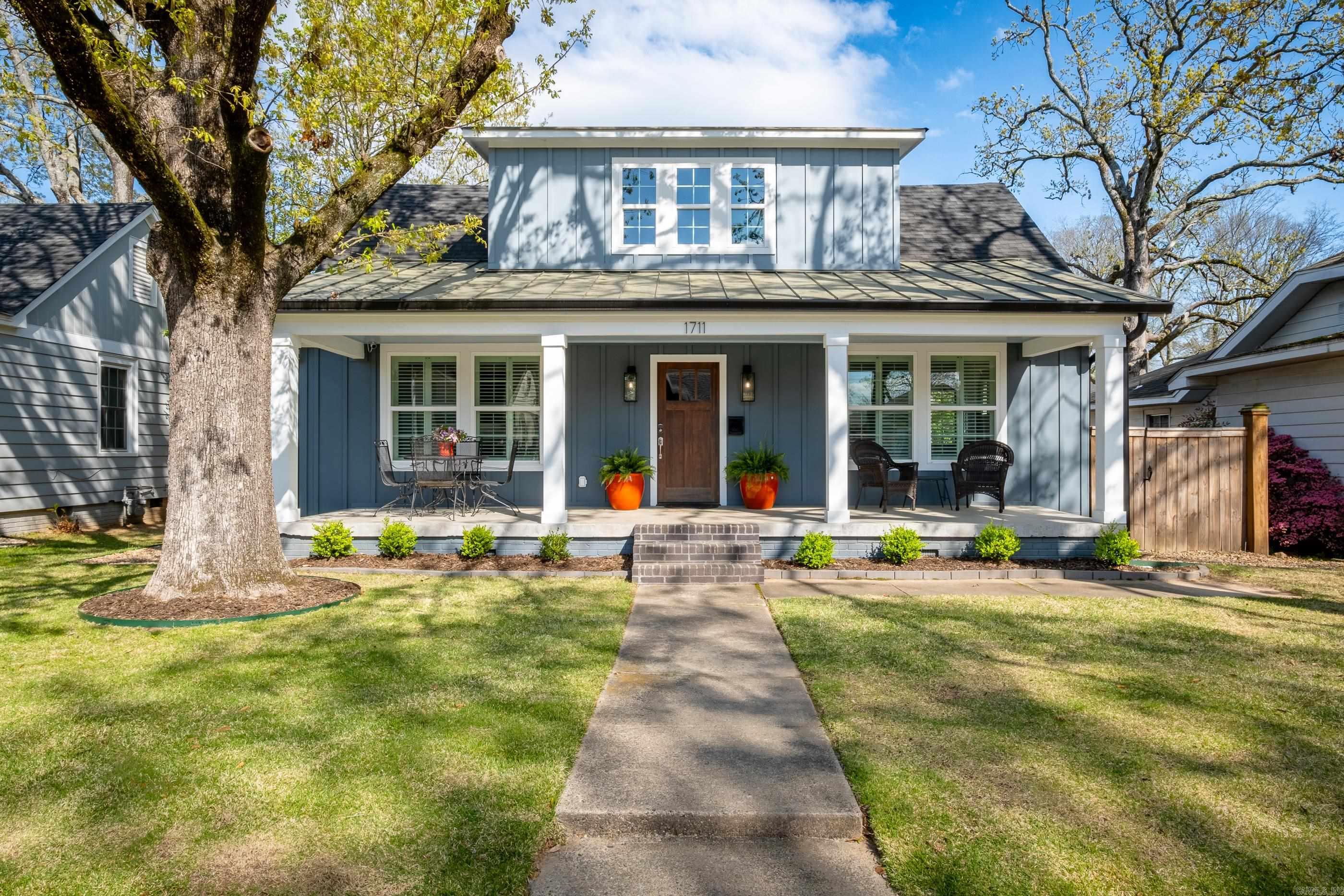 ALL the charm of a vintage Heights Craftsman home with ALL the modern updates. Completely renovated in 2022, this property is the perfect blend of classic styles and modern comfort. From the inviting front porch to its thoughtful layout, every detail of this residence exudes warmth and character. The rich wood flooring seamlessly connects the living, dining, and beautiful kitchen areas, creating a cohesive and inviting atmosphere throughout the main living spaces. The main level has a spacious master suite with a walk-in closet and amazing bathroom, two additional bedrooms and laundry. Second floor hosts two bedrooms, bath, and huge bonus room ā with multiple possibilities. Outdoor living has not been forgotten here. Relaxing or entertaining are a breeze on the deck or in the large backyard. As a bonus, there is a detached guest house that is perfect for multiple uses as a home gym, office, guest house or studio. Rear, off street parking for two vehicles and a fully fenced yard round out the features on this special property.