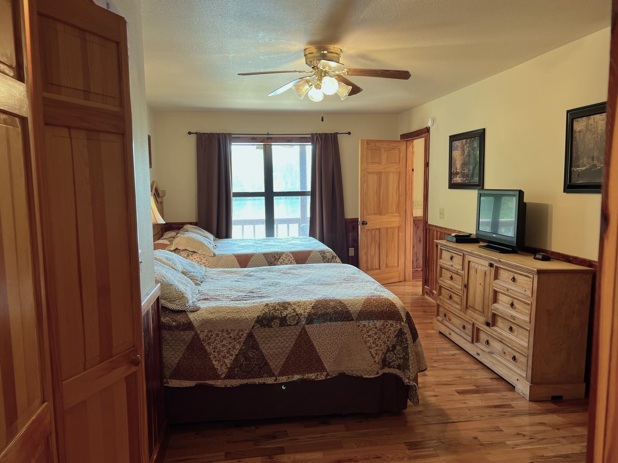 MULLETT'S LANDING - Residential