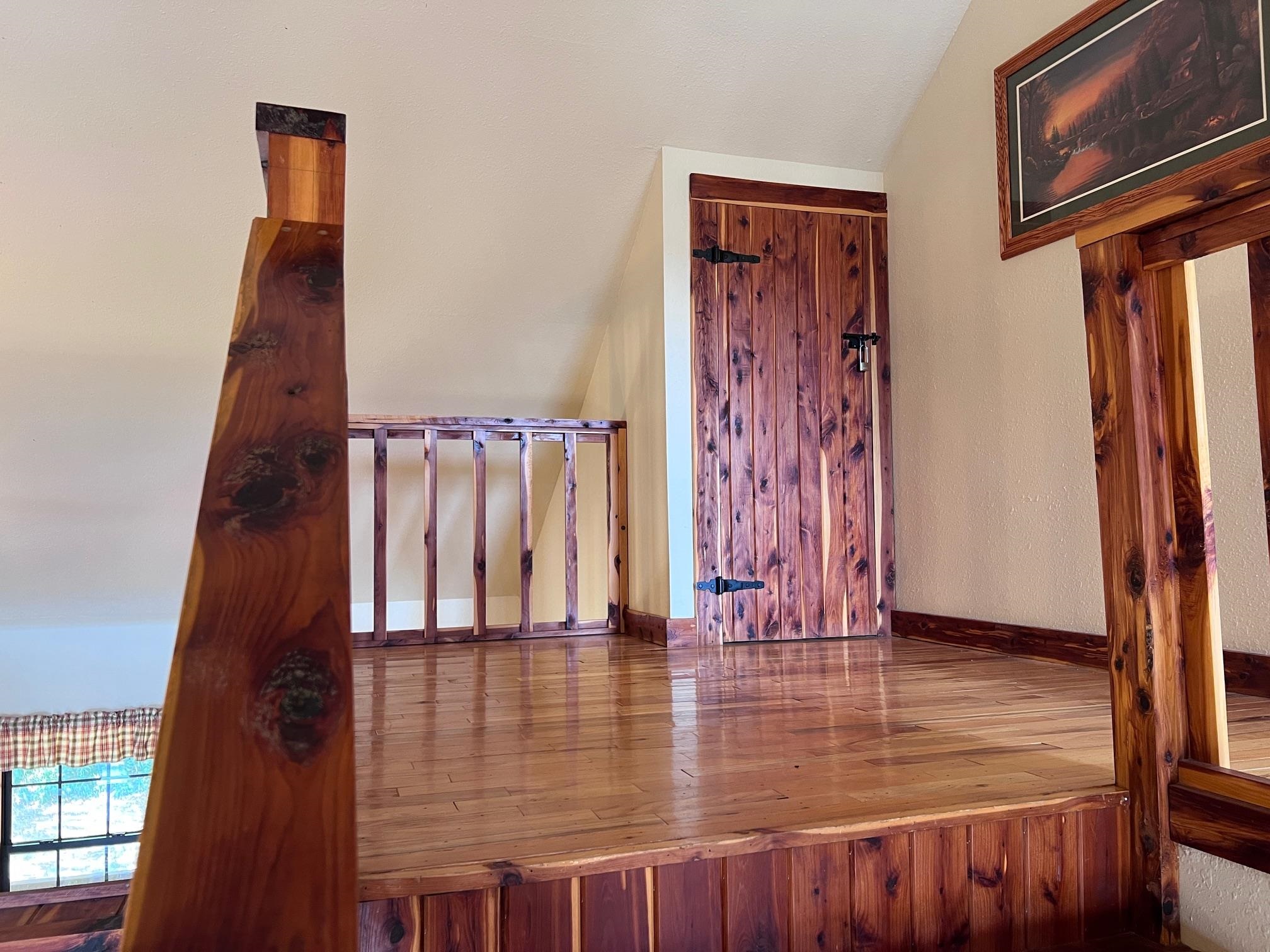 MULLETT'S LANDING - Residential