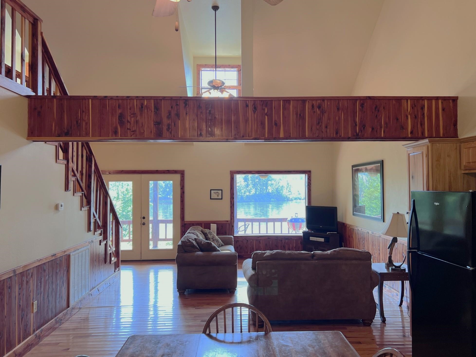 MULLETT'S LANDING - Residential