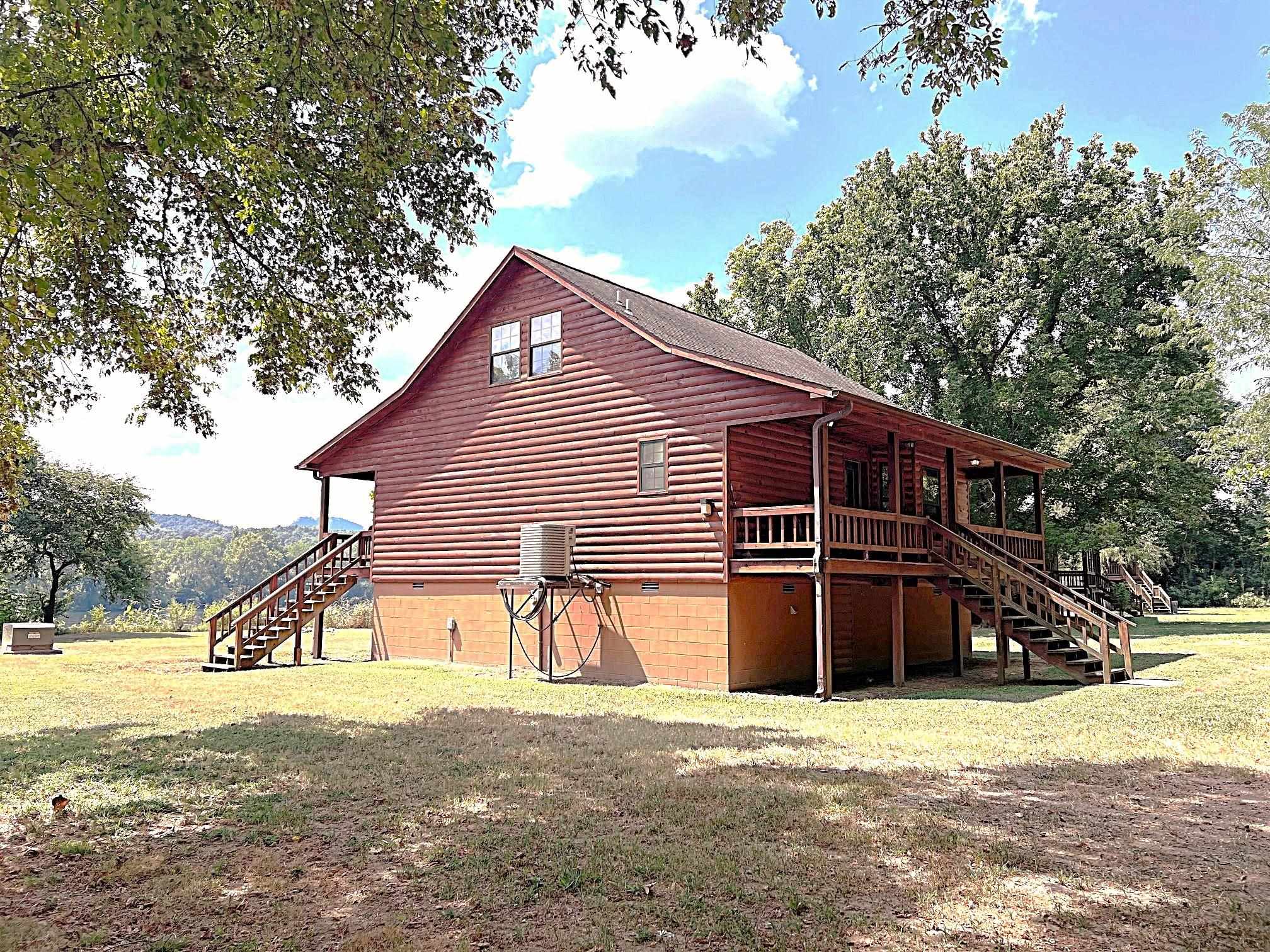 MULLETT'S LANDING - Residential
