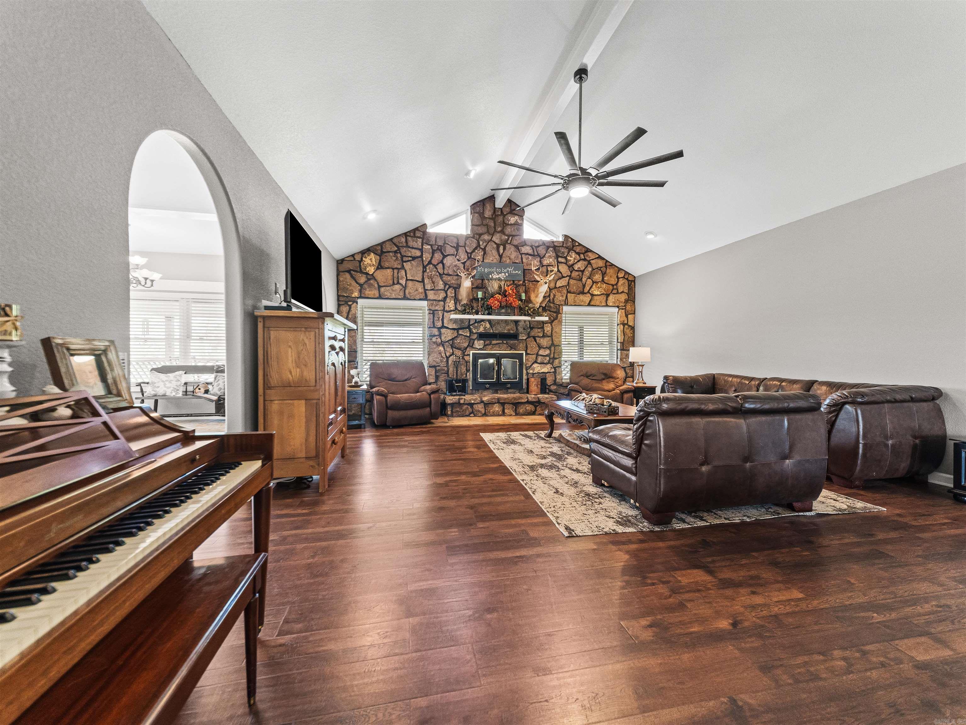 Metes & Bounds - Residential