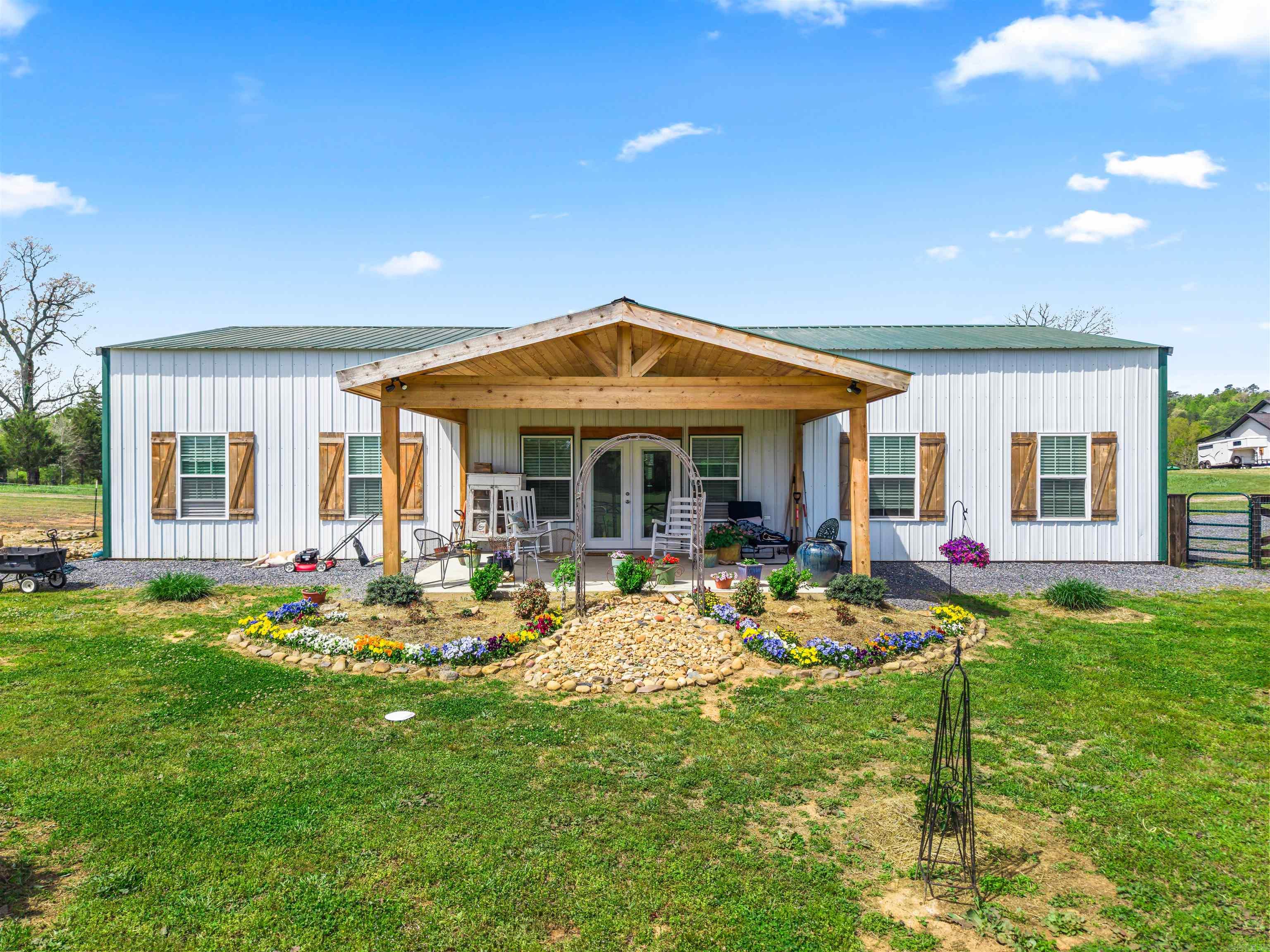 Metes & Bounds - Residential