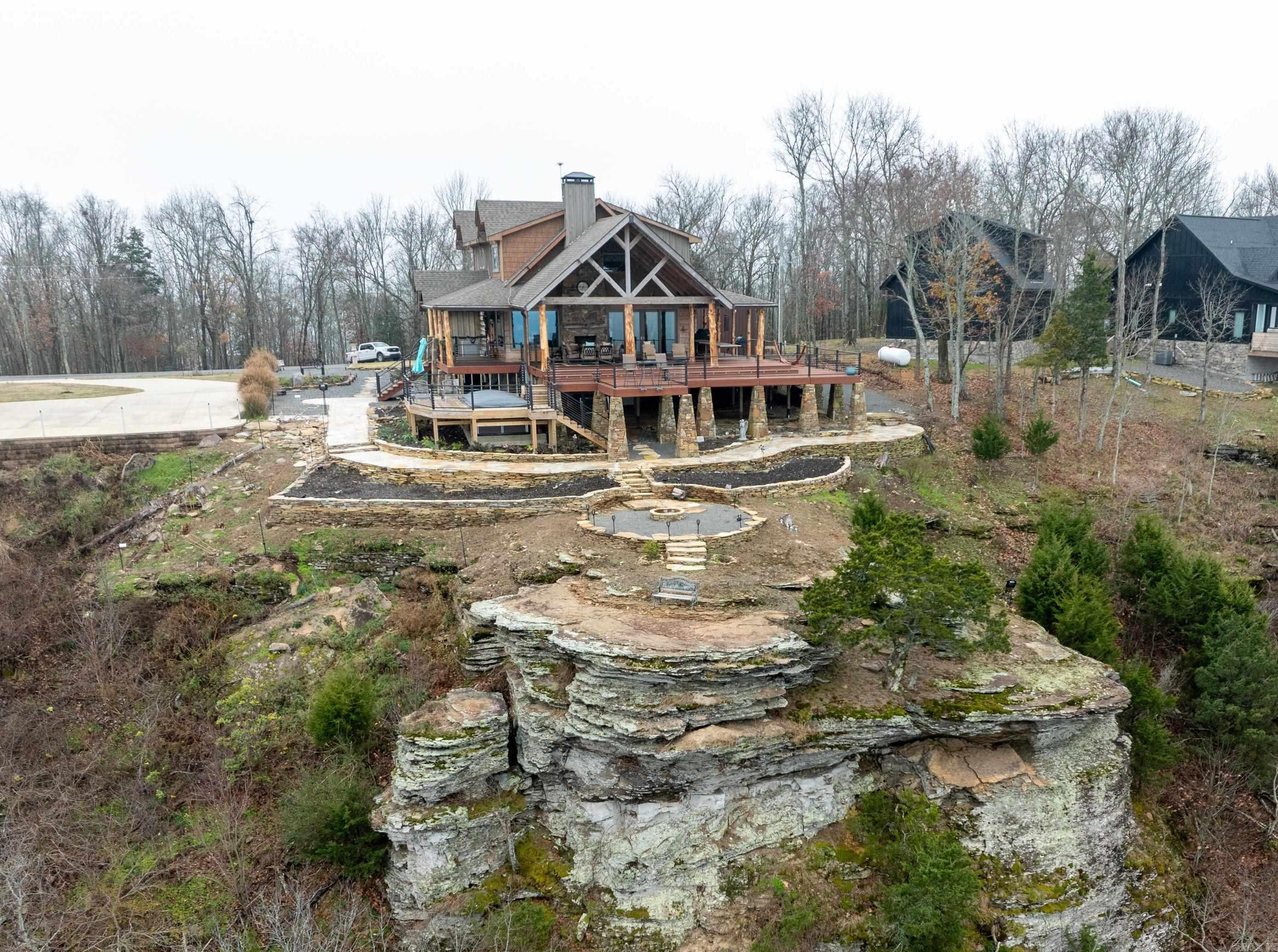 ANCHOR HEIGHTS - Residential