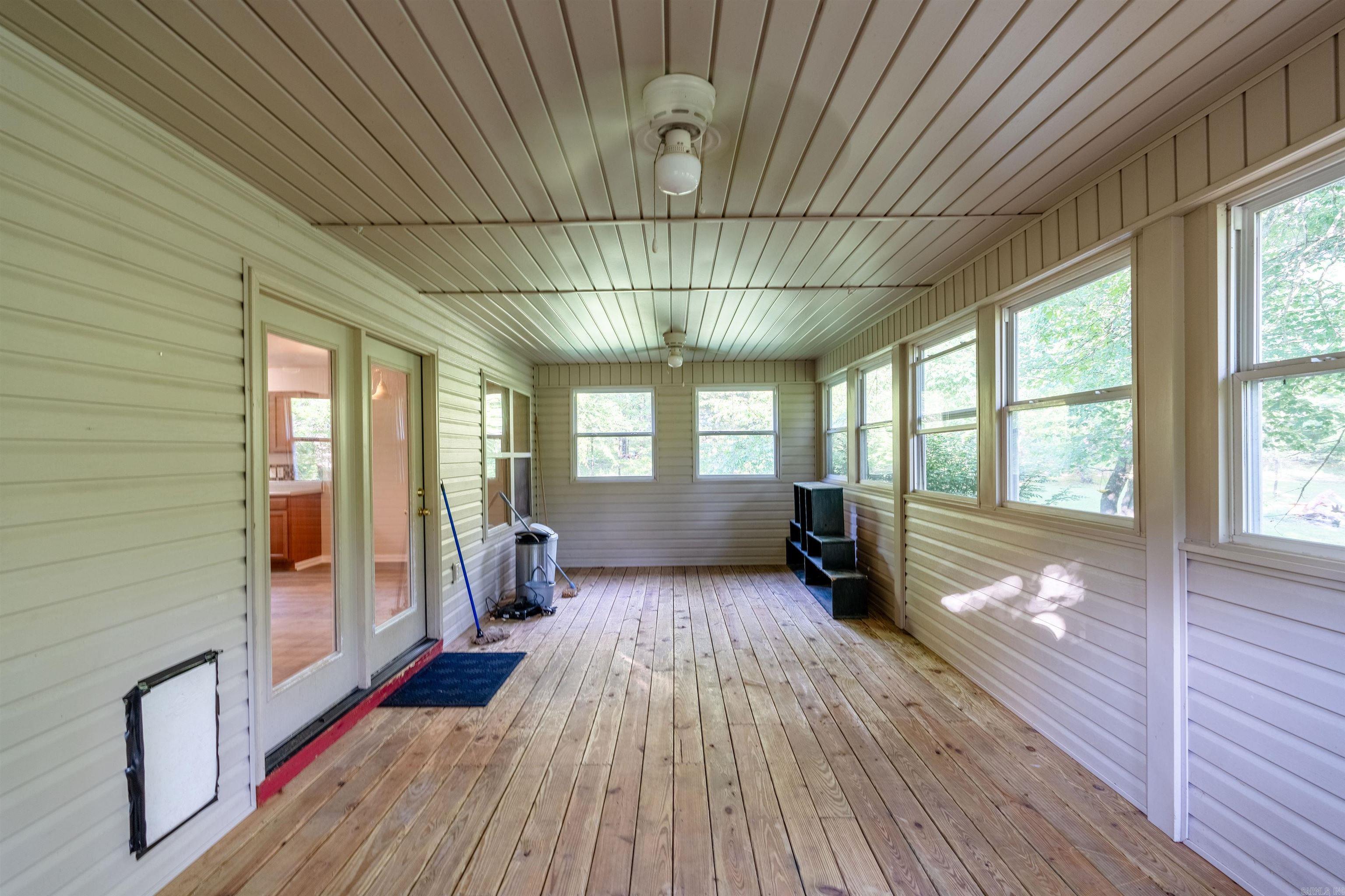 TABLEROCK ESTATES - LAKE - Residential