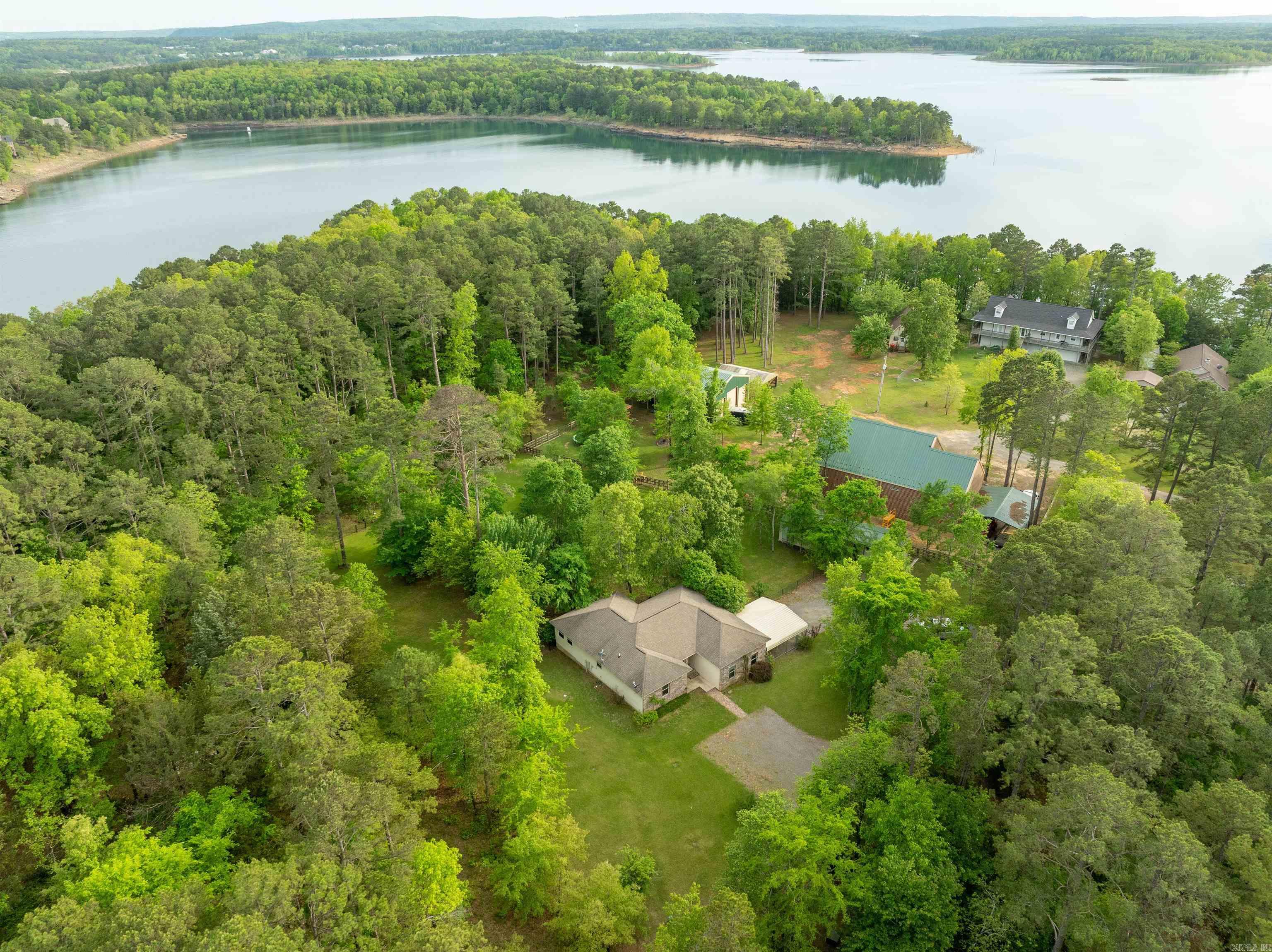 TABLEROCK ESTATES - LAKE - Residential