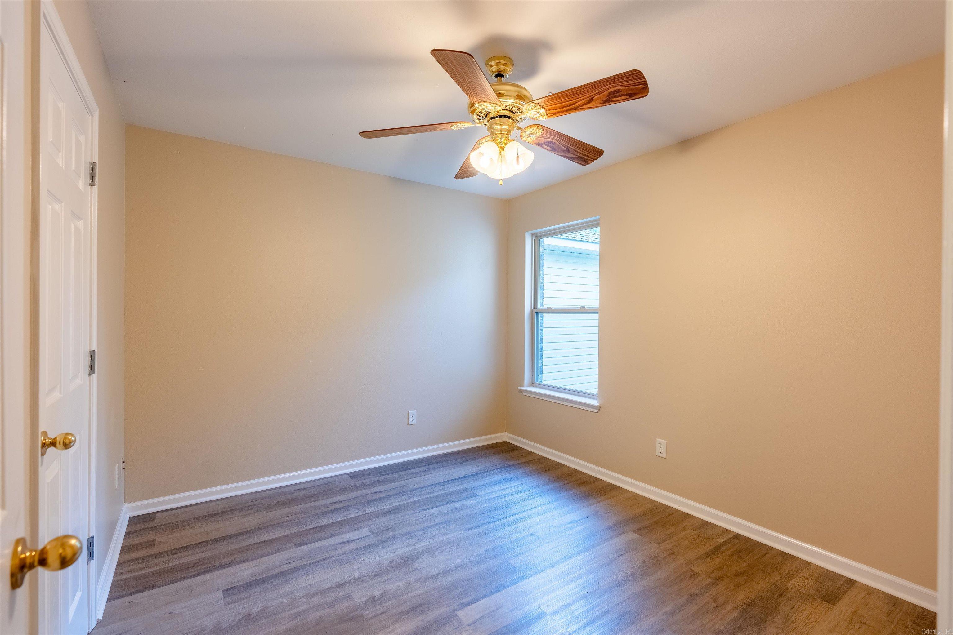 TABLEROCK ESTATES - LAKE - Residential