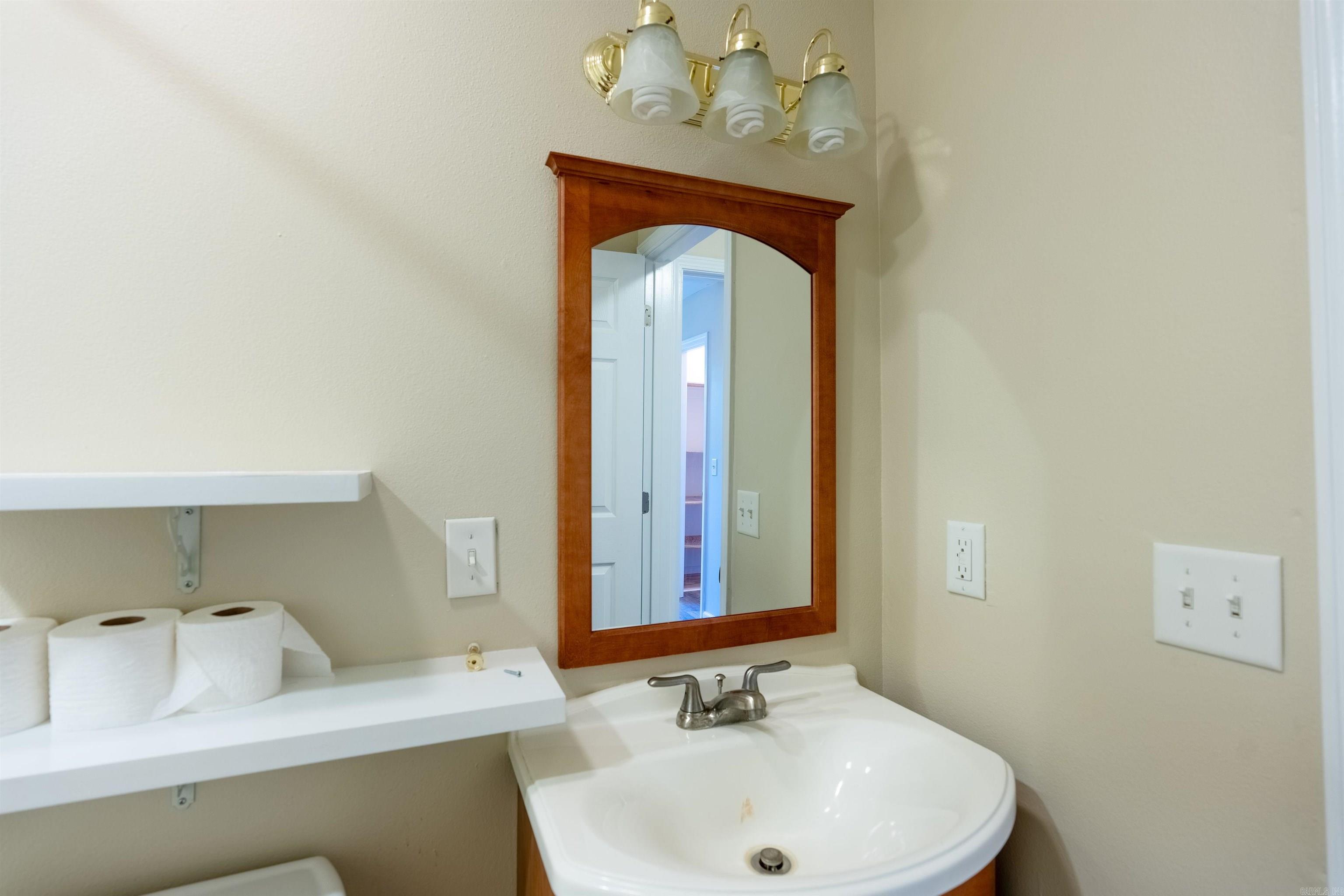 TABLEROCK ESTATES - LAKE - Residential