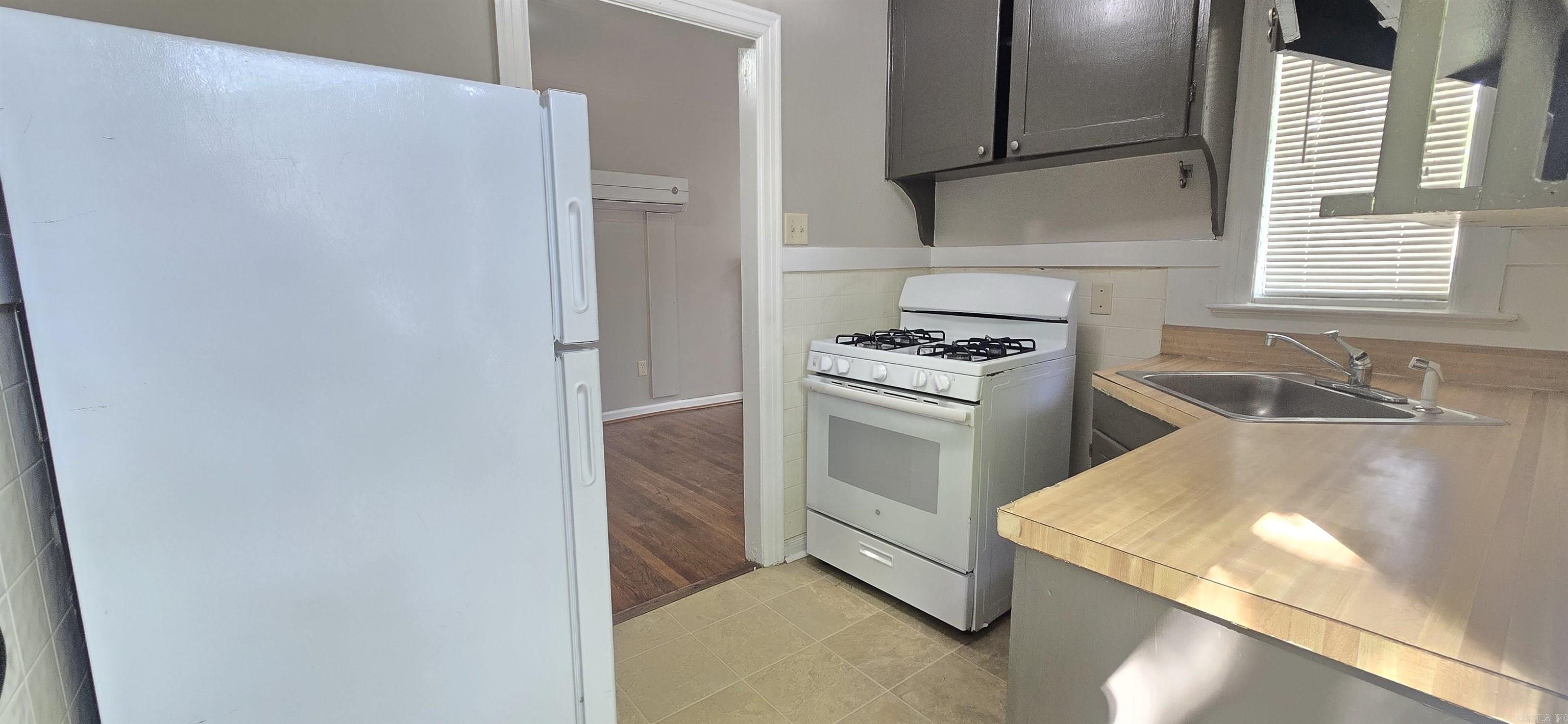 Bodemans - Residential Lease