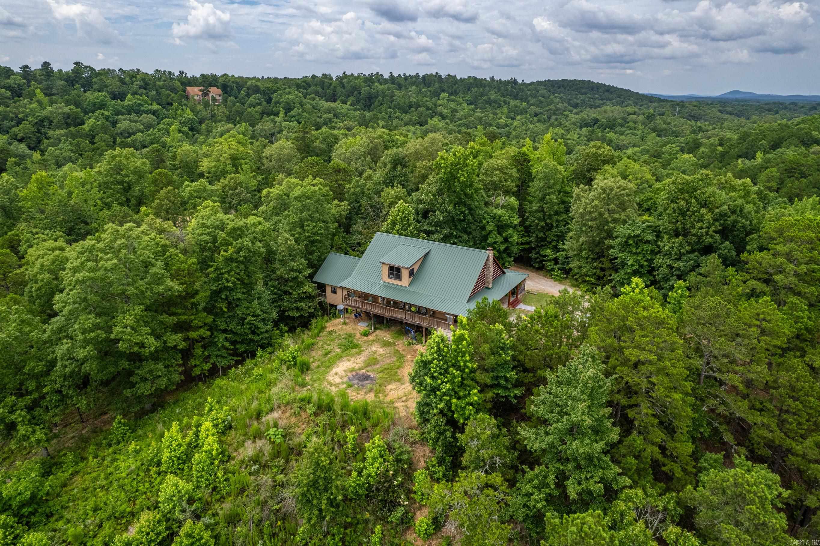 UNPLATTED ACREAGE - Residential