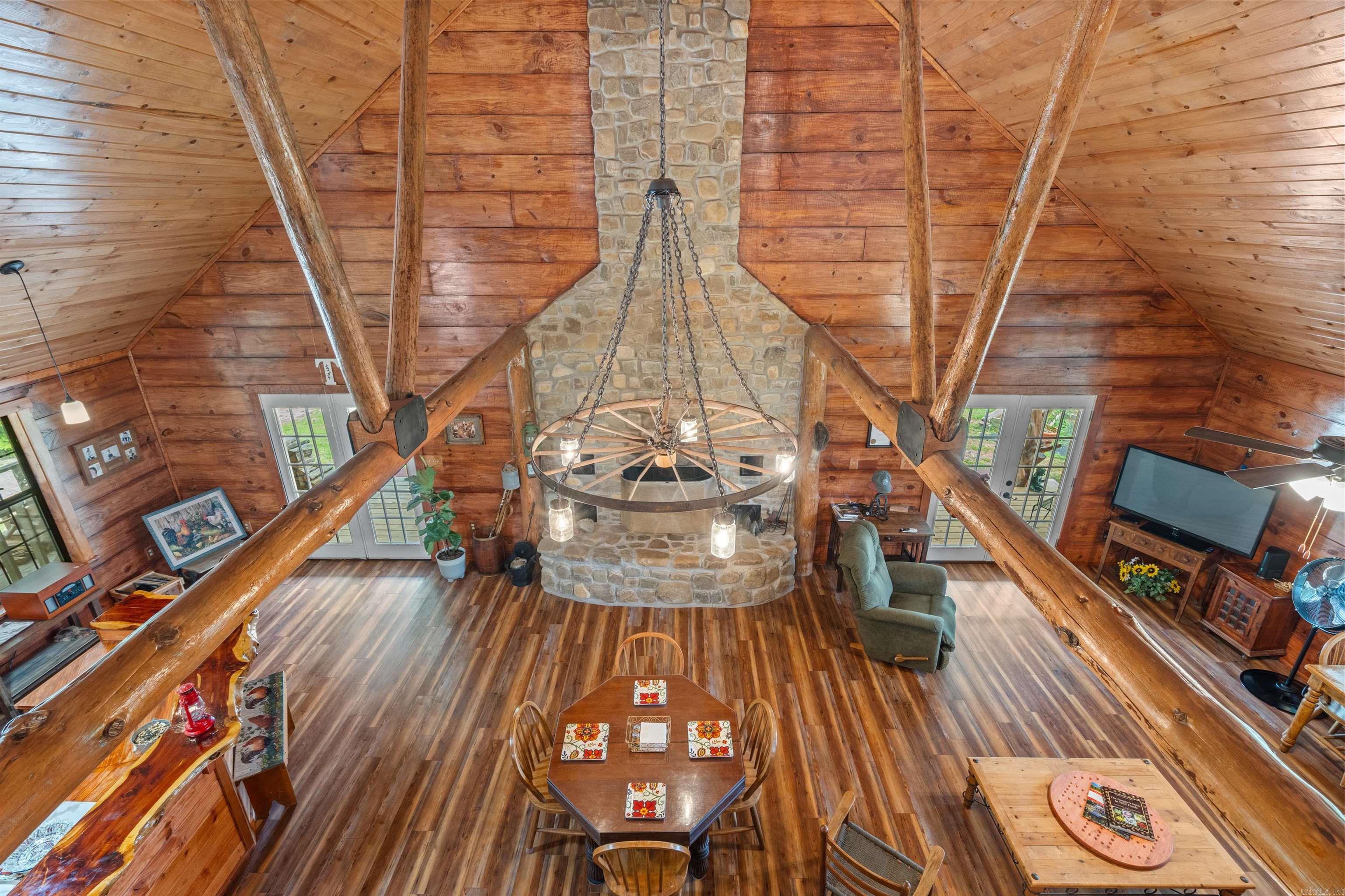 UNPLATTED ACREAGE - Residential