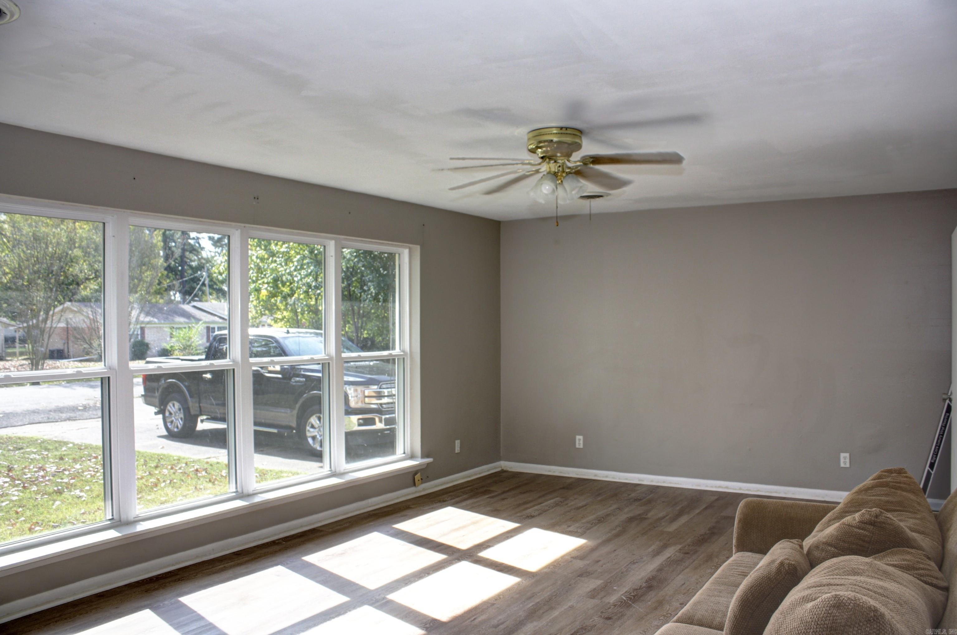 KINGWOOD ADD - Residential