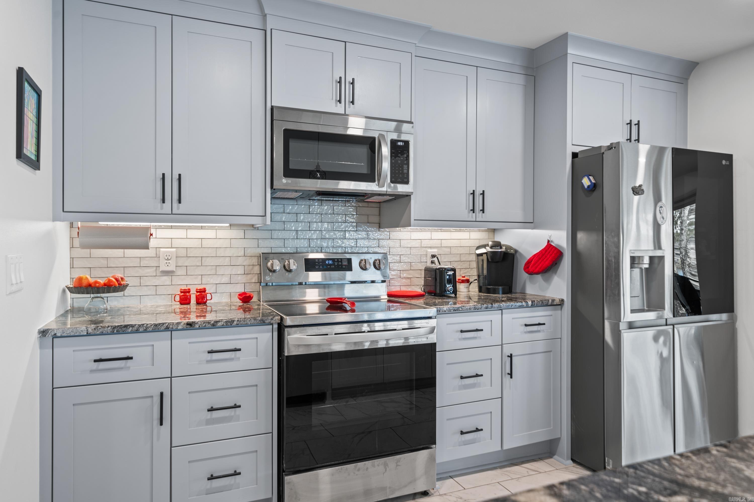 Pier West HPR - Residential Lease