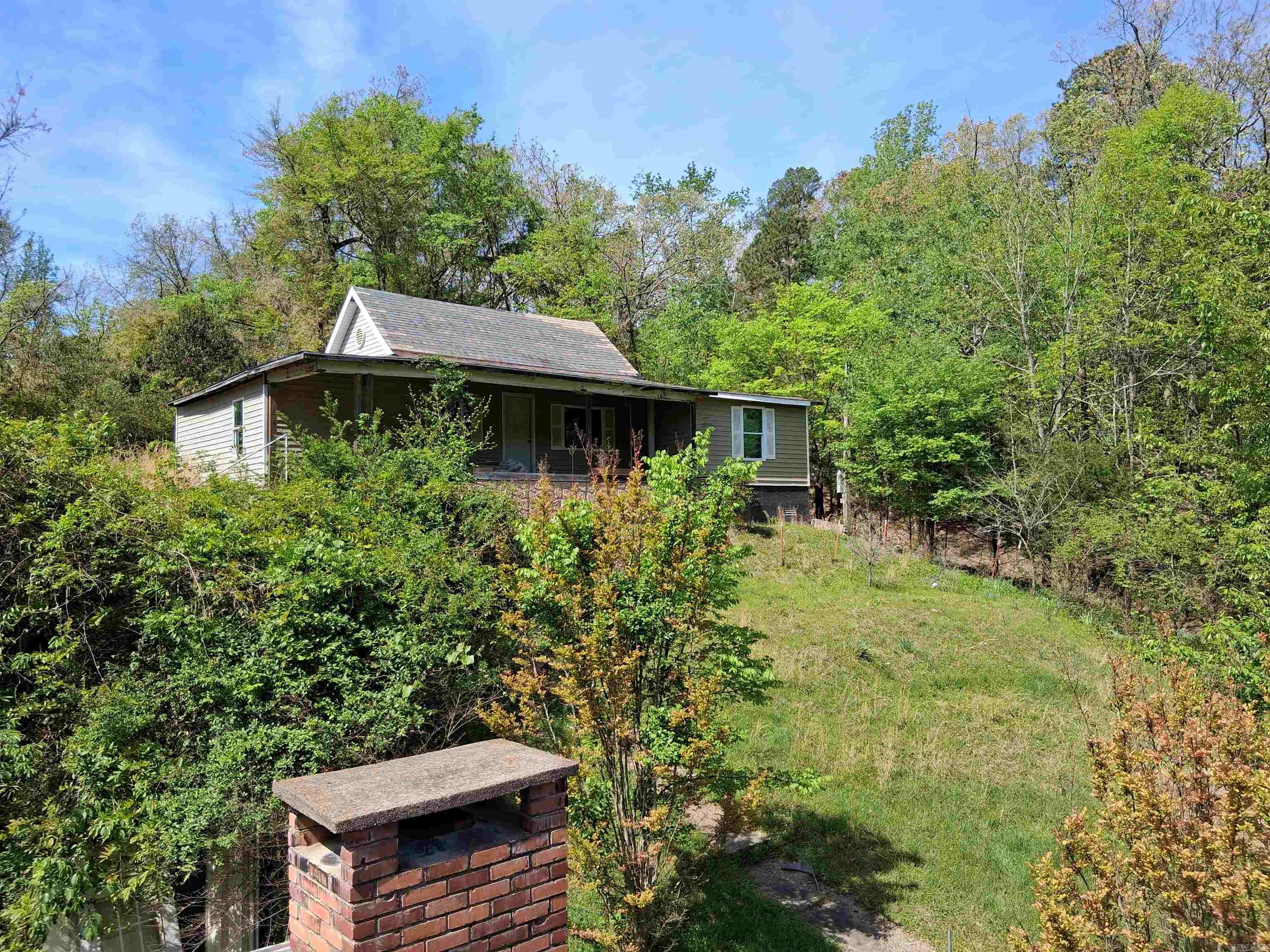 Hot Springs - Residential