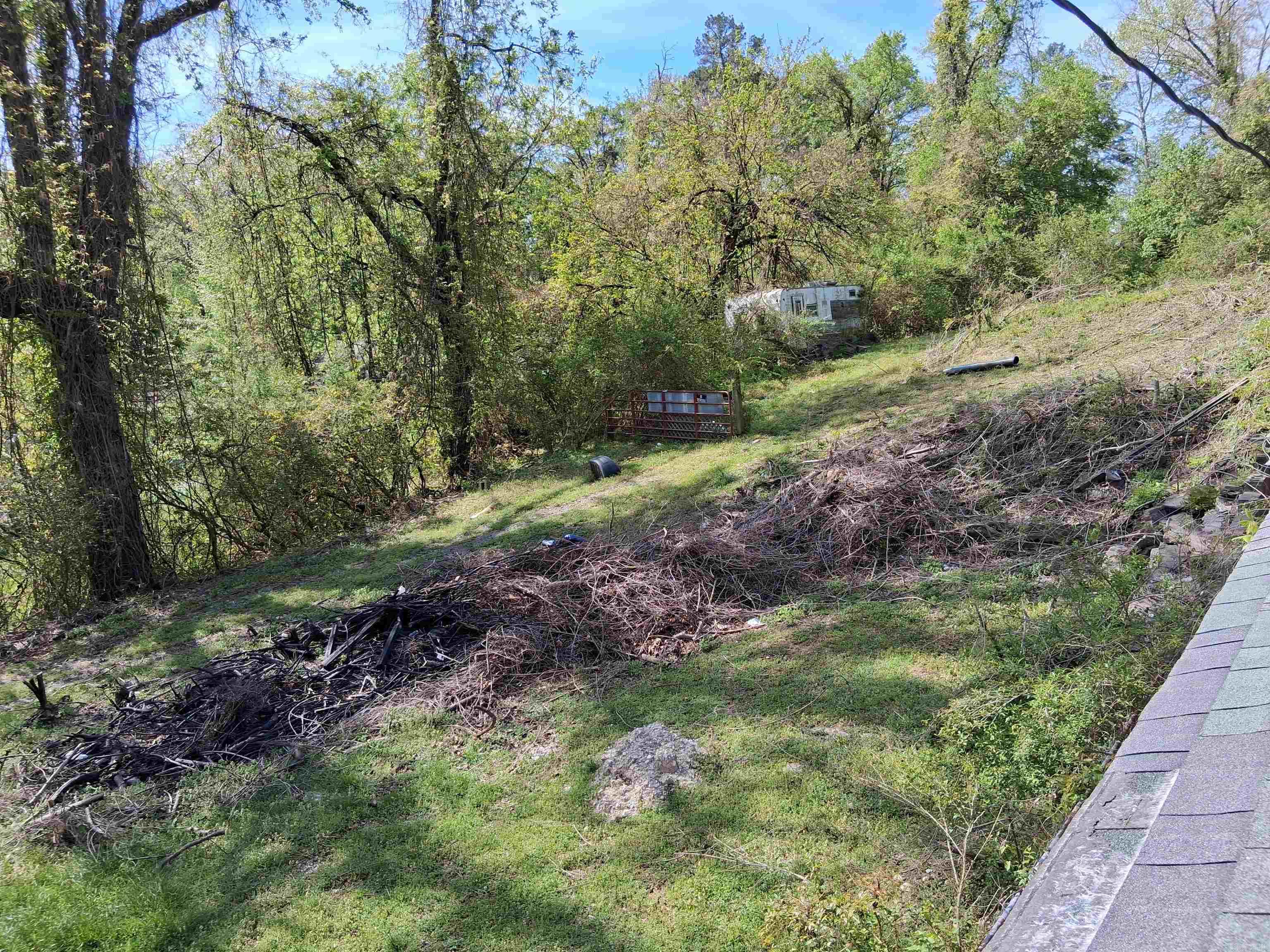 Hot Springs - Residential