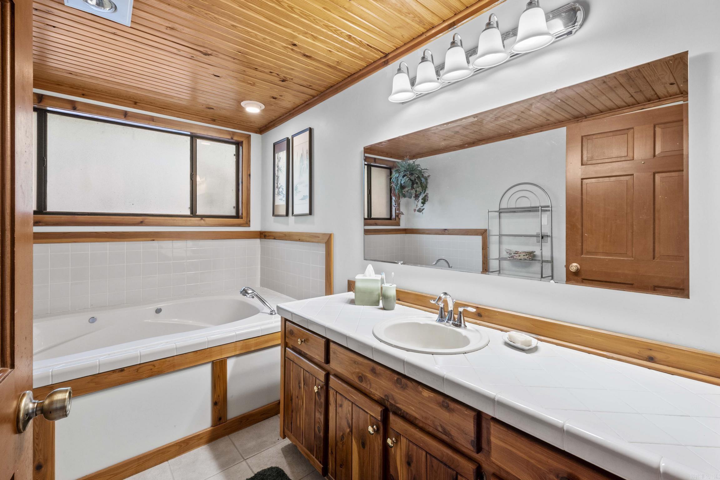 Norfork Village - Residential