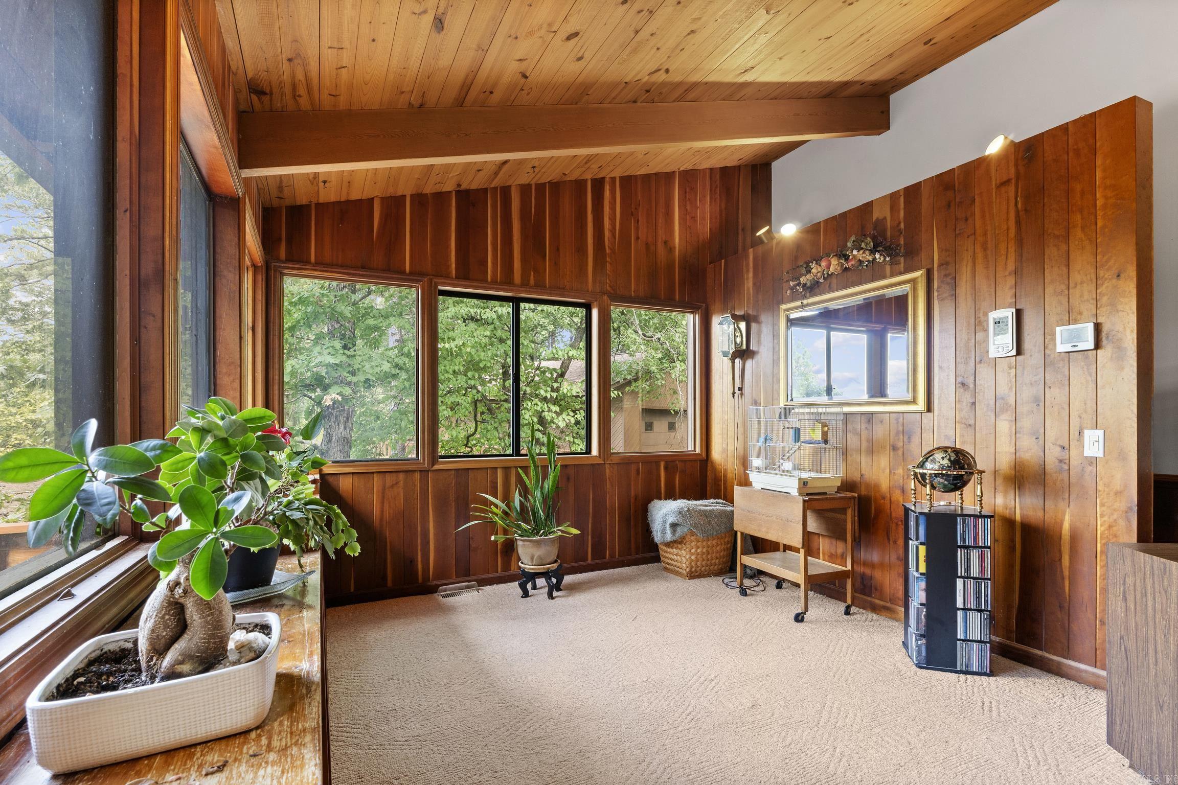Norfork Village - Residential