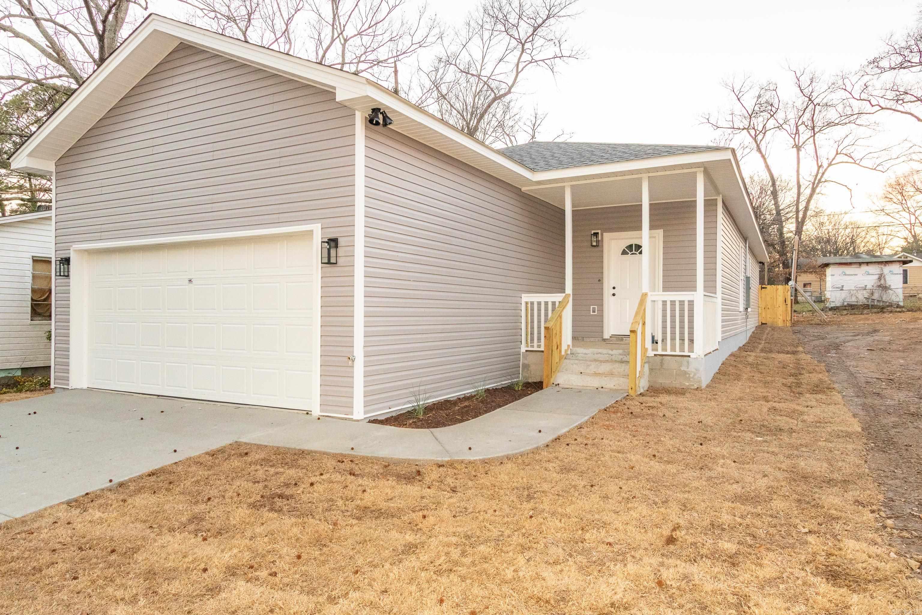 BARROW JOHN - Residential