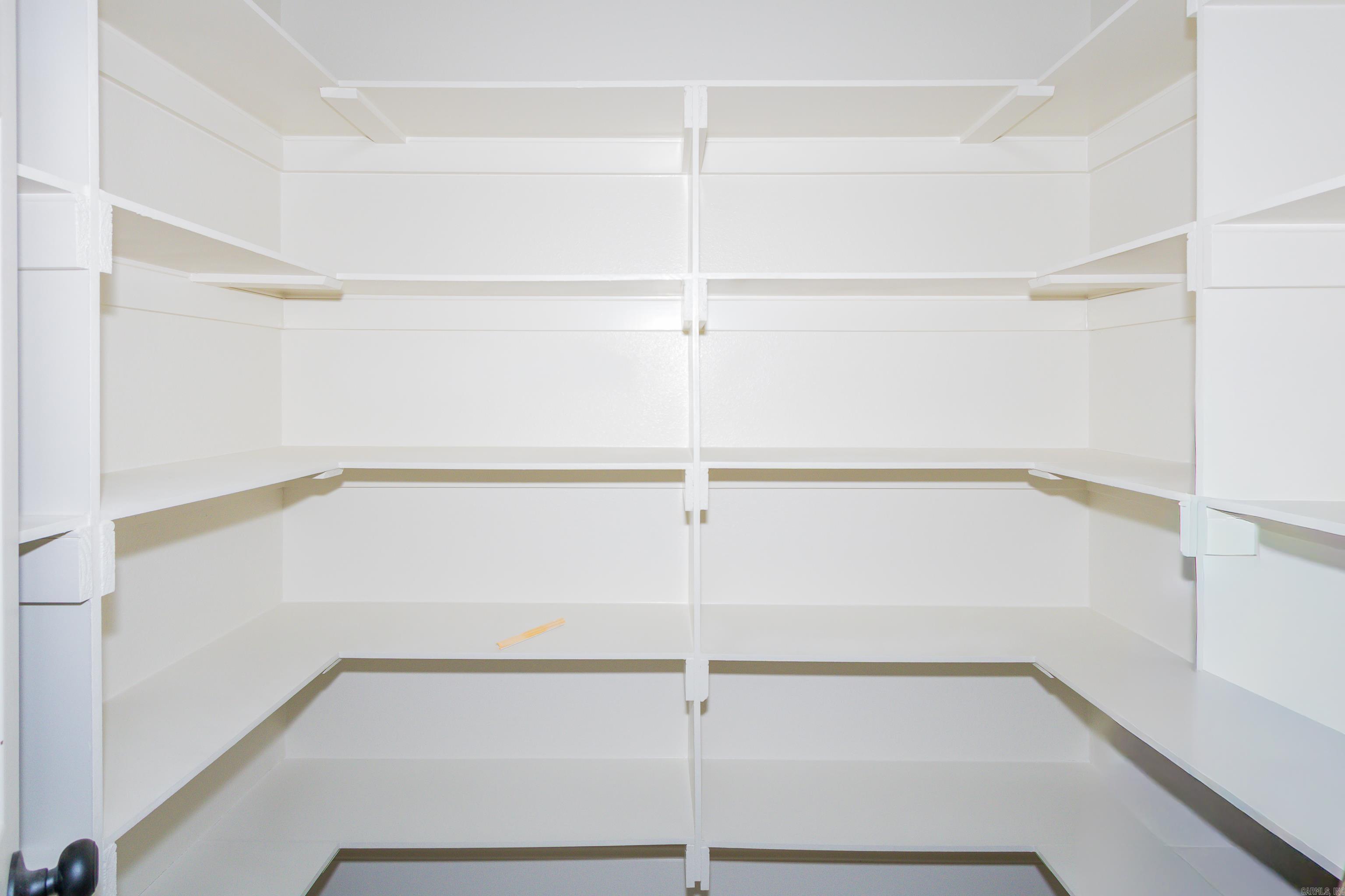 BARROW JOHN - Residential