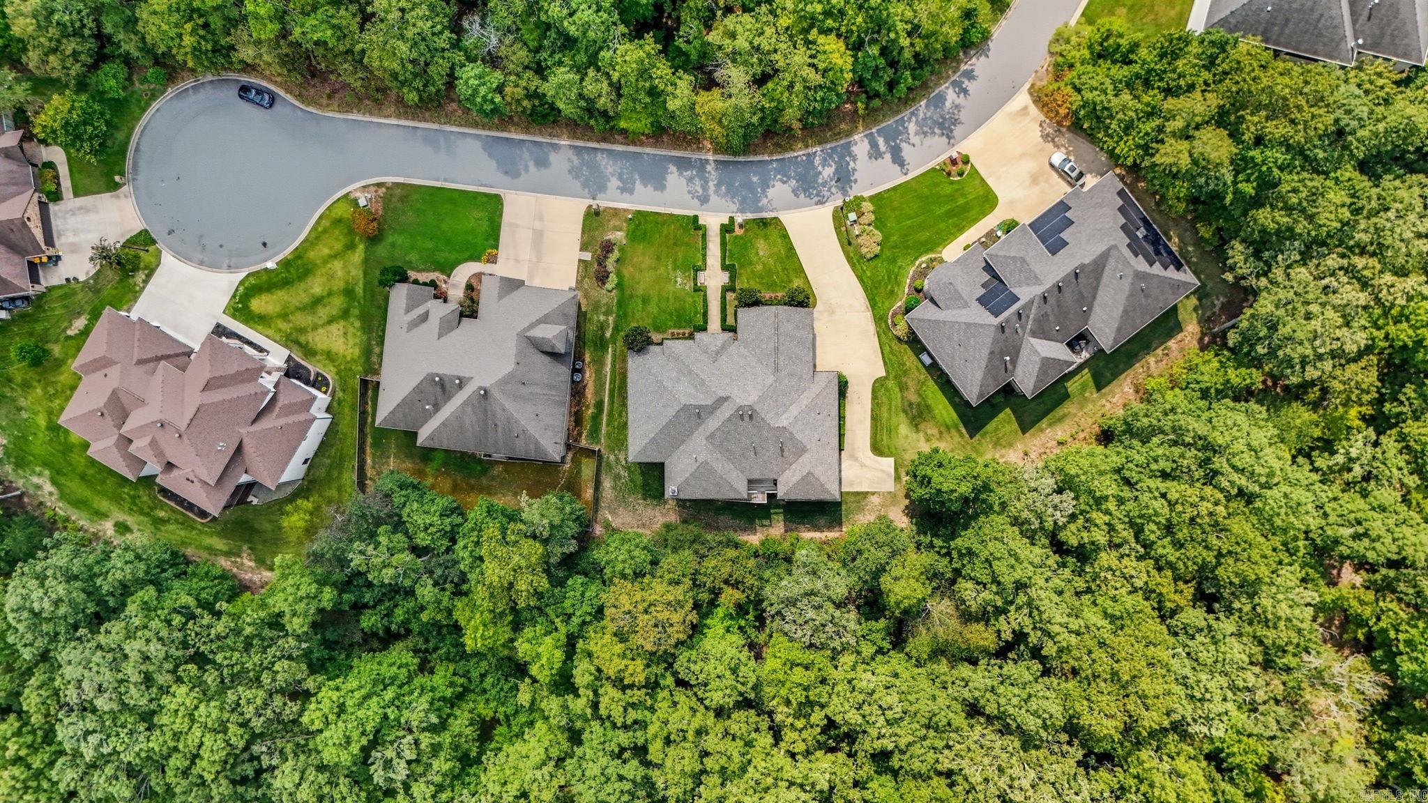 WOODLANDS EDGE - Residential