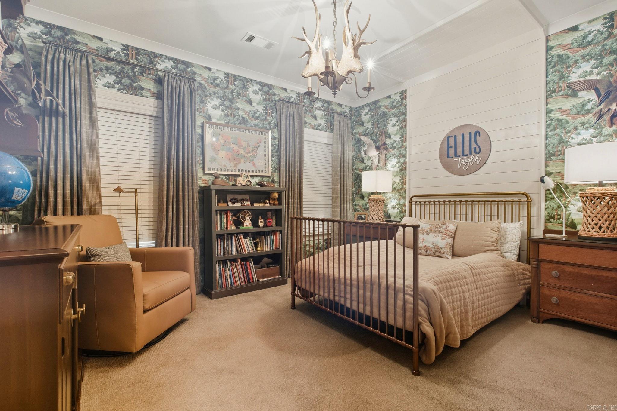 WOODLANDS EDGE - Residential
