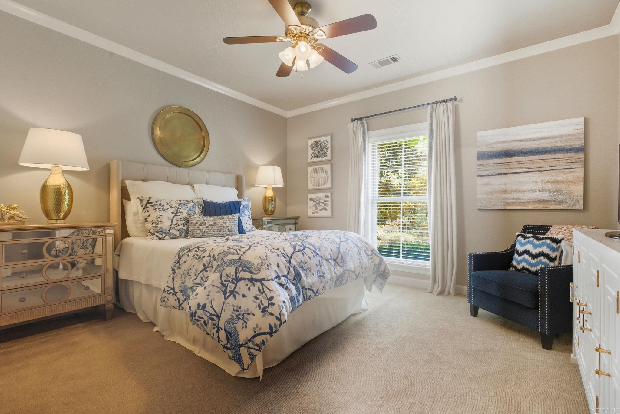 WOODLANDS EDGE - Residential