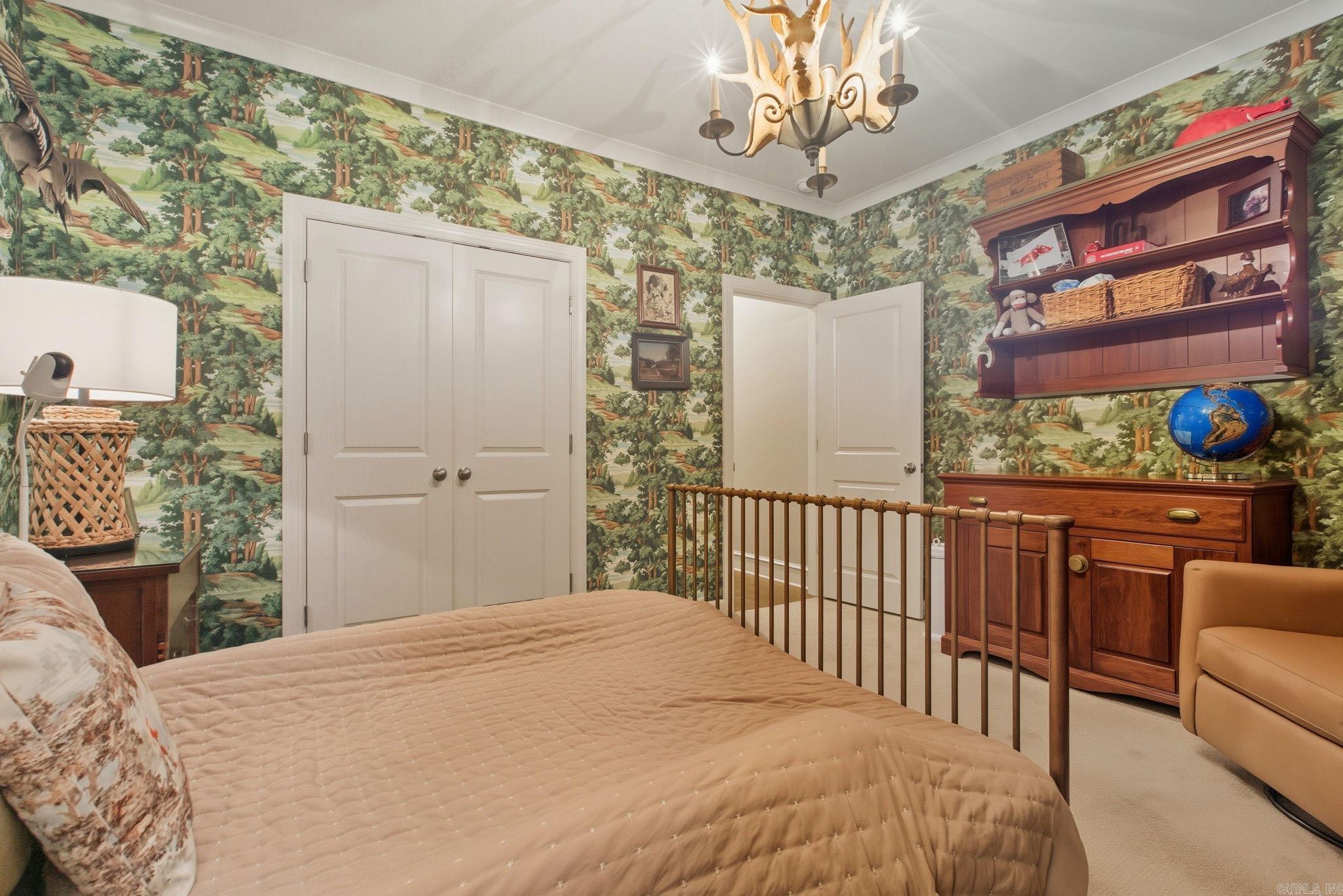 WOODLANDS EDGE - Residential