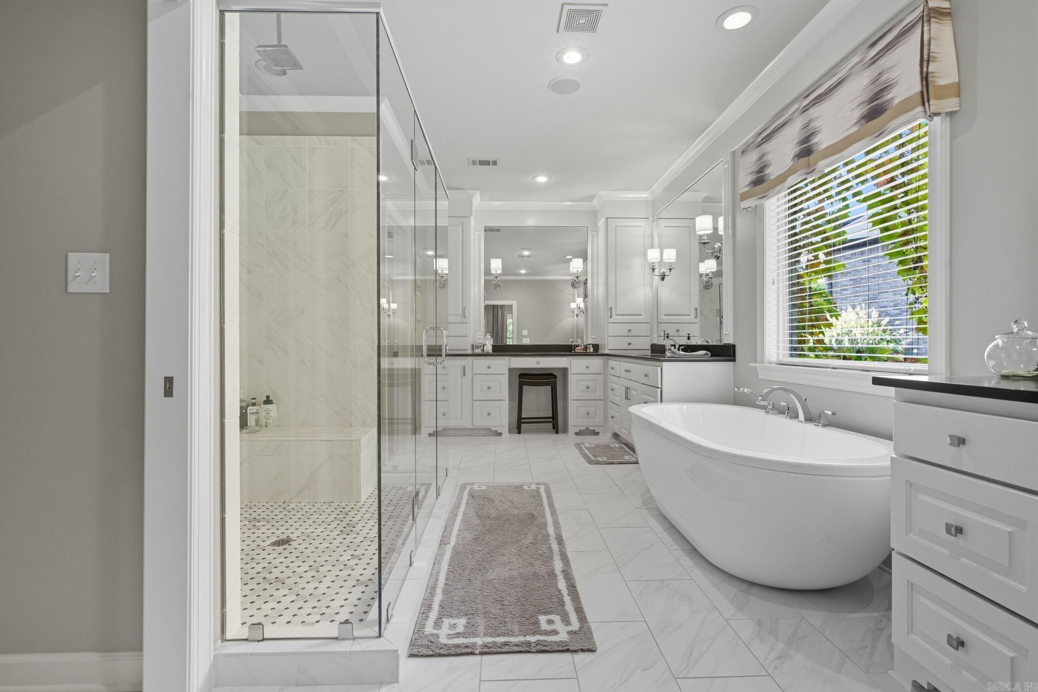 WOODLANDS EDGE - Residential