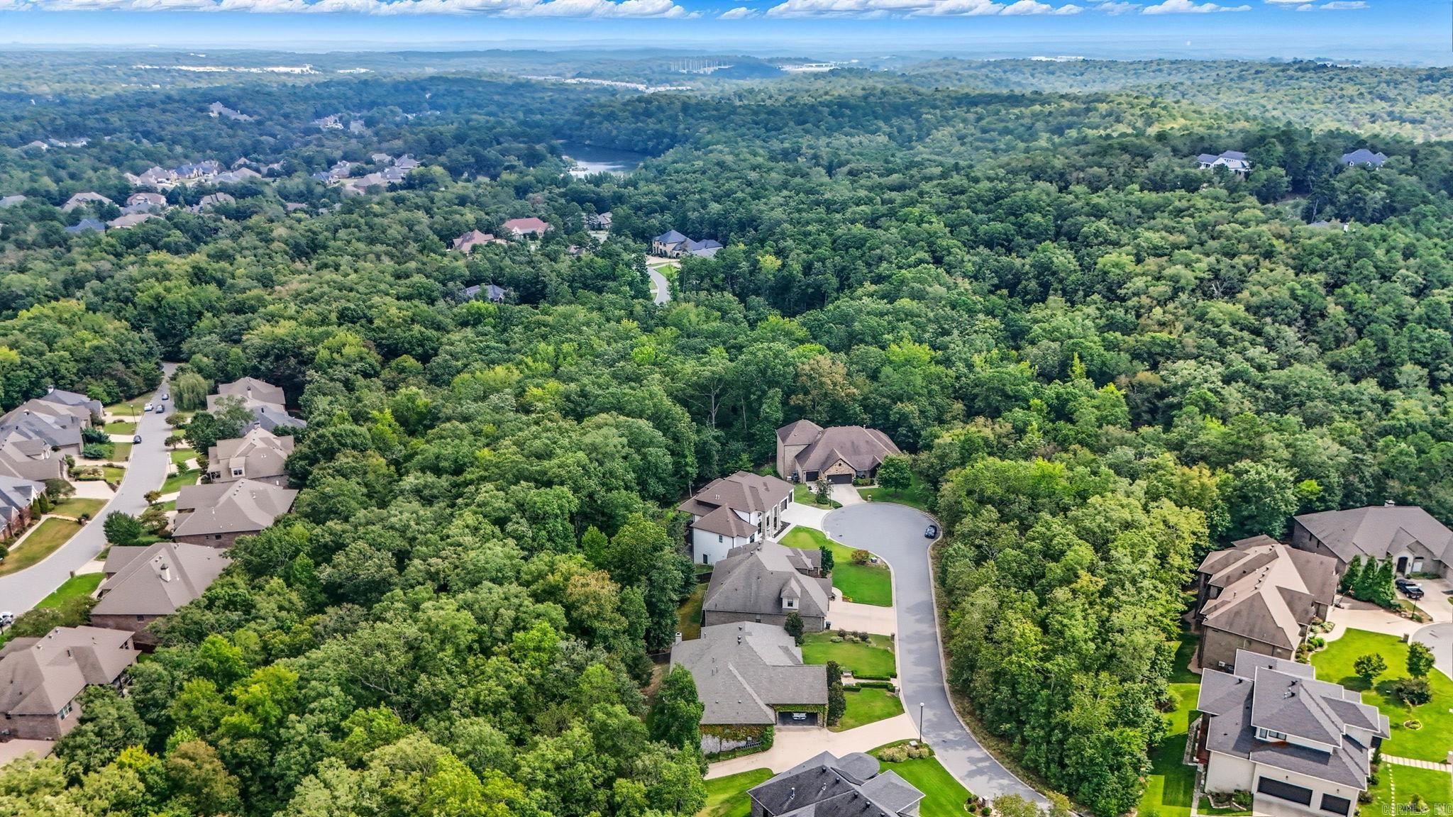 WOODLANDS EDGE - Residential
