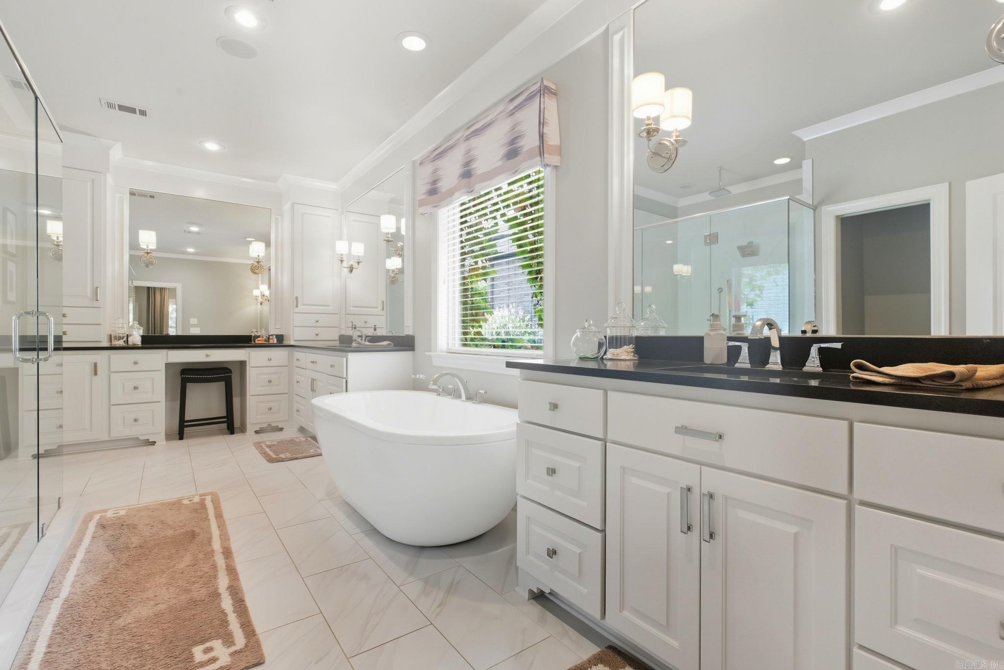 WOODLANDS EDGE - Residential