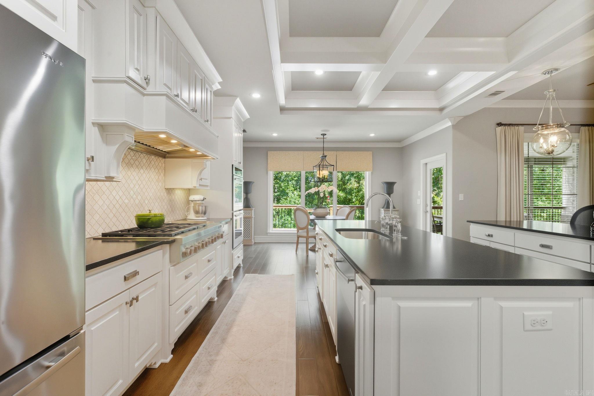 WOODLANDS EDGE - Residential