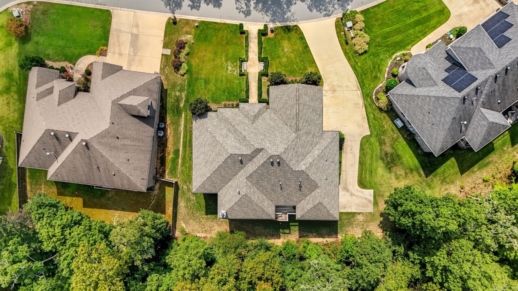 WOODLANDS EDGE - Residential
