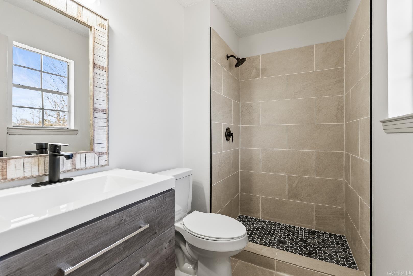 SILVER CREEK - Residential