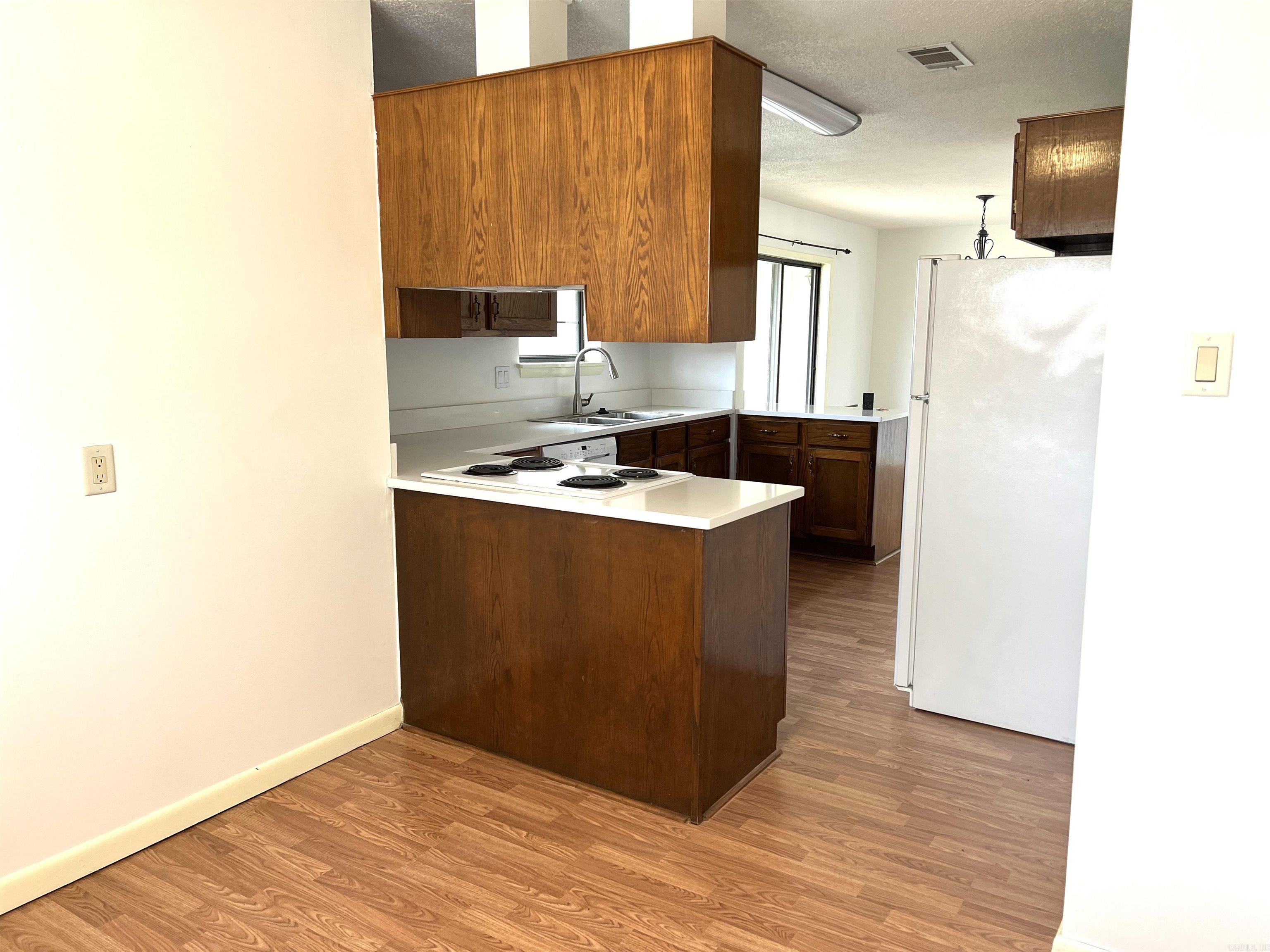 HIGHLAND PARK TO JACK - Residential