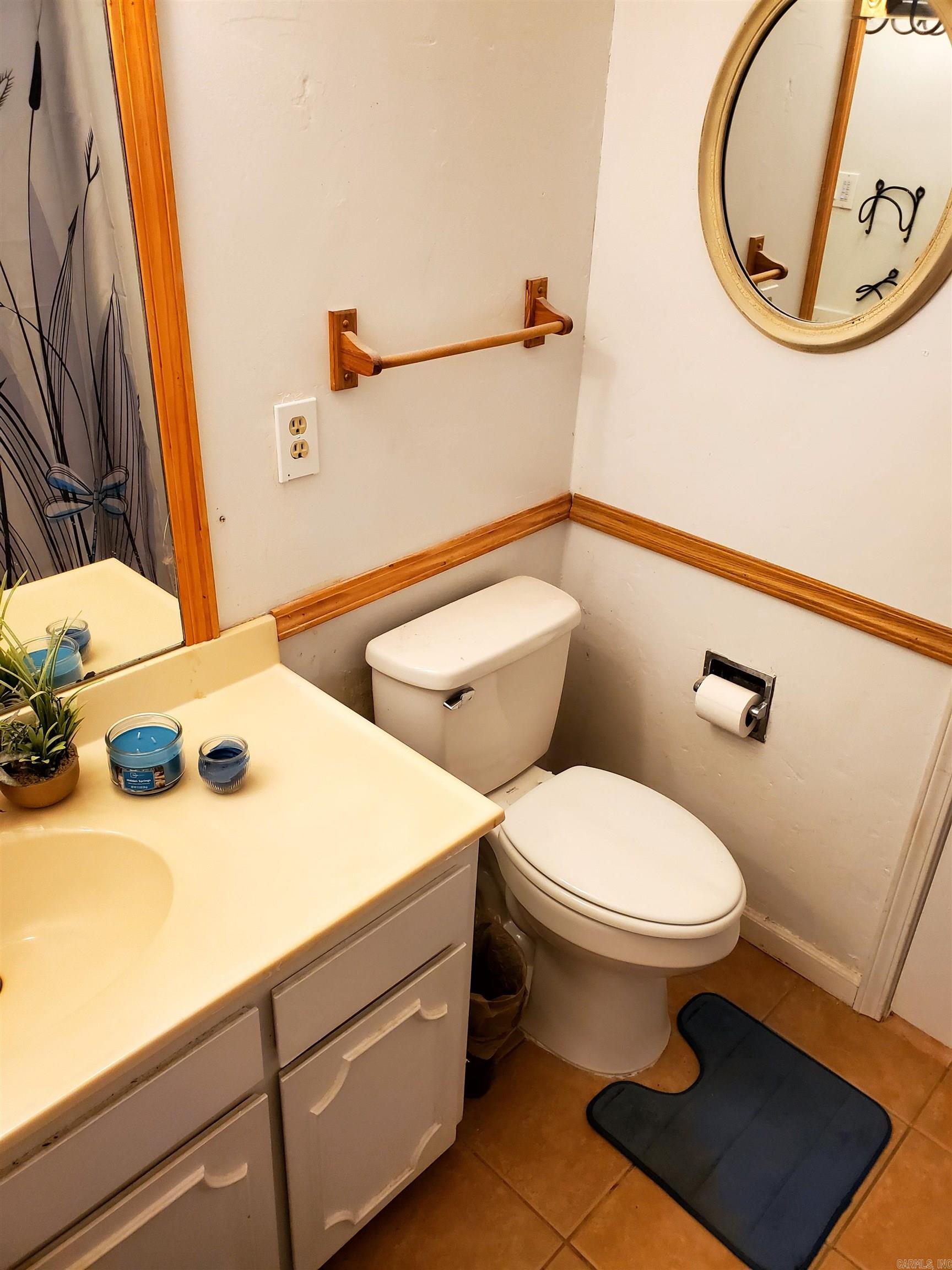 LAKEWOOD - Residential