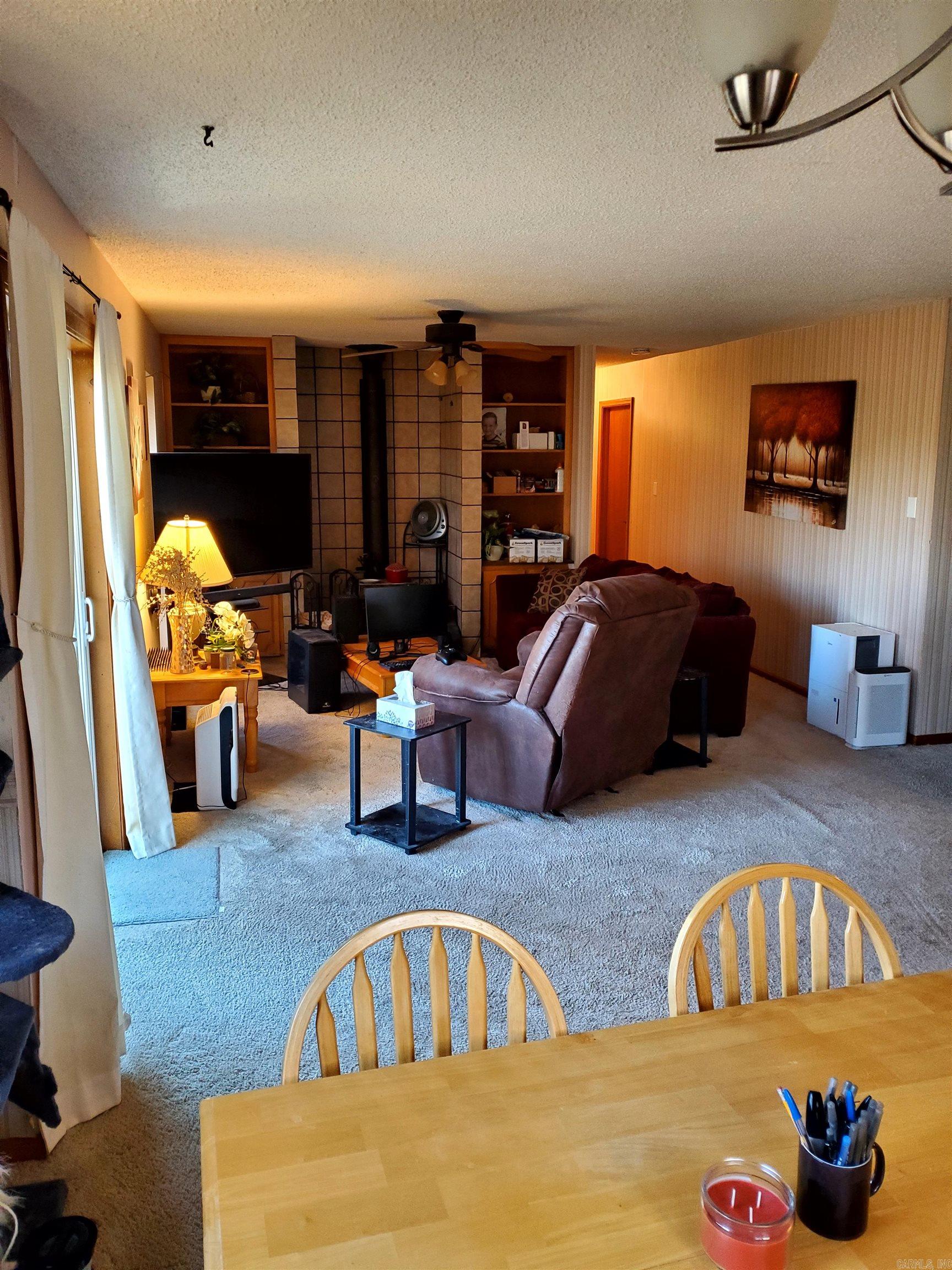 LAKEWOOD - Residential