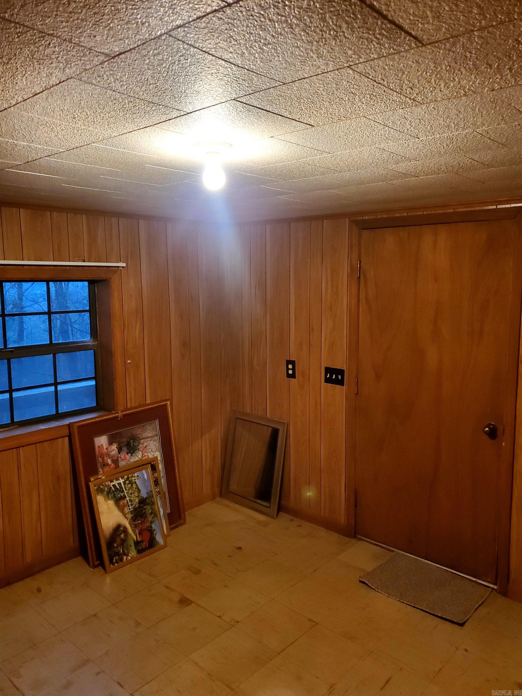 LAKEWOOD - Residential