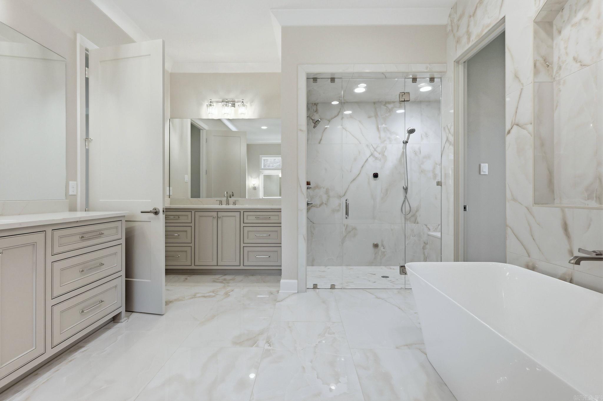 CHENAL VALLEY ORLE - Residential