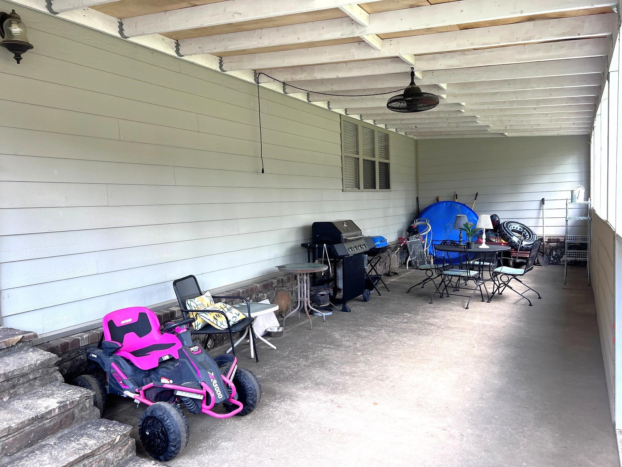 WHITEWATER ESTATES - Residential