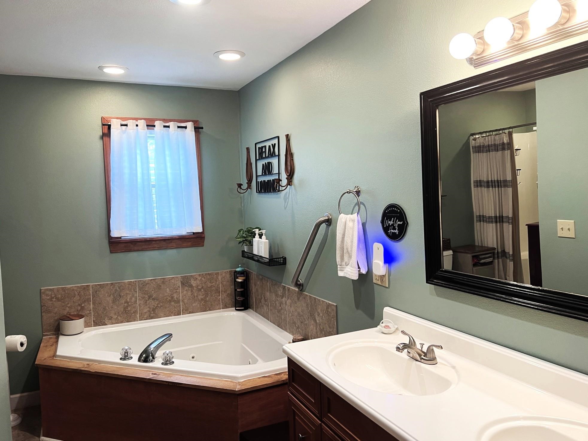 WHITEWATER ESTATES - Residential