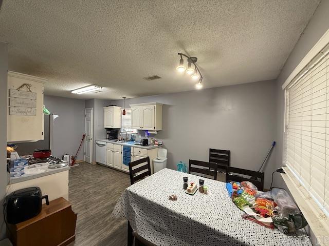 EIGHTH ADDN - Residential