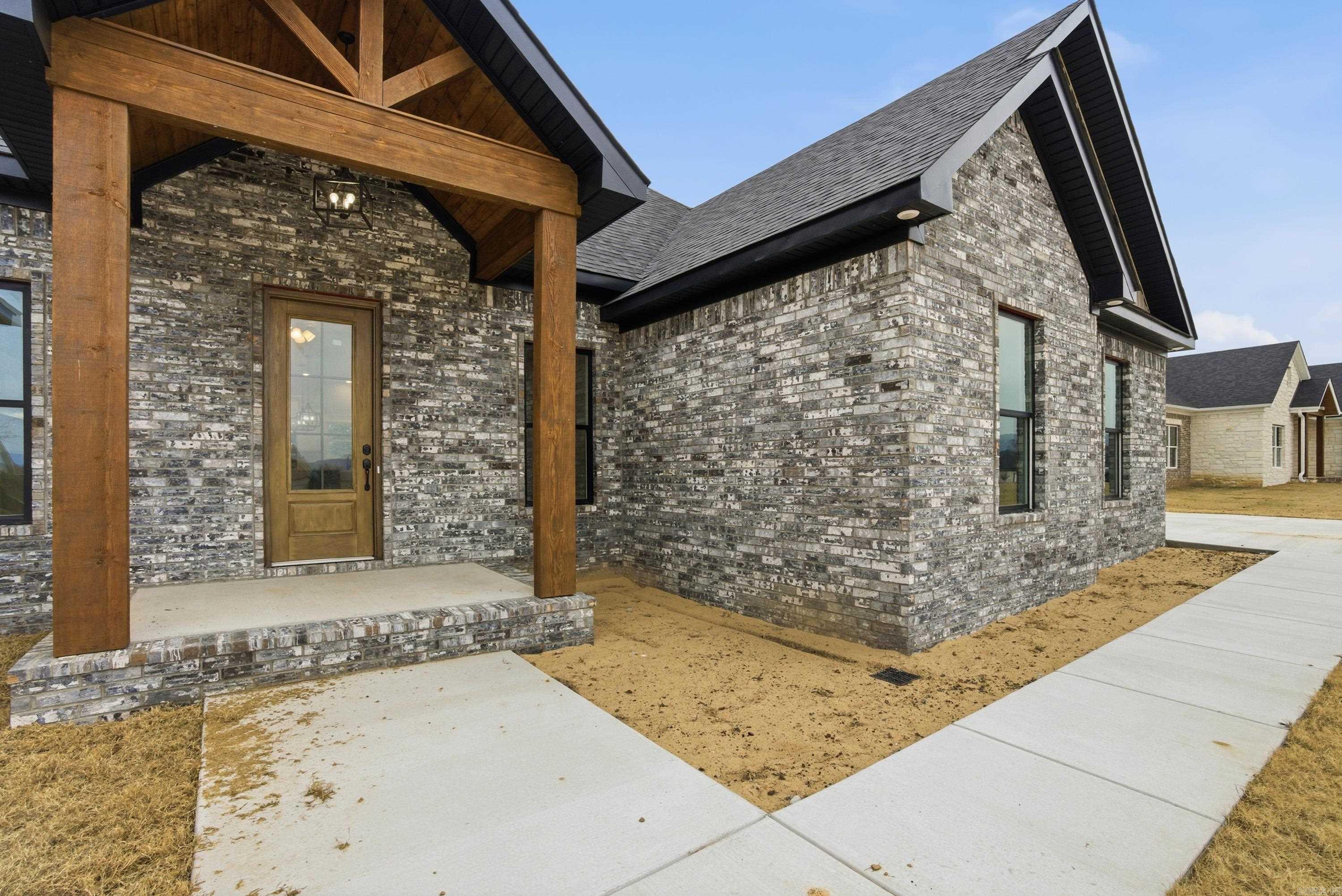 LANDING AT EMERALD ISLE - Residential