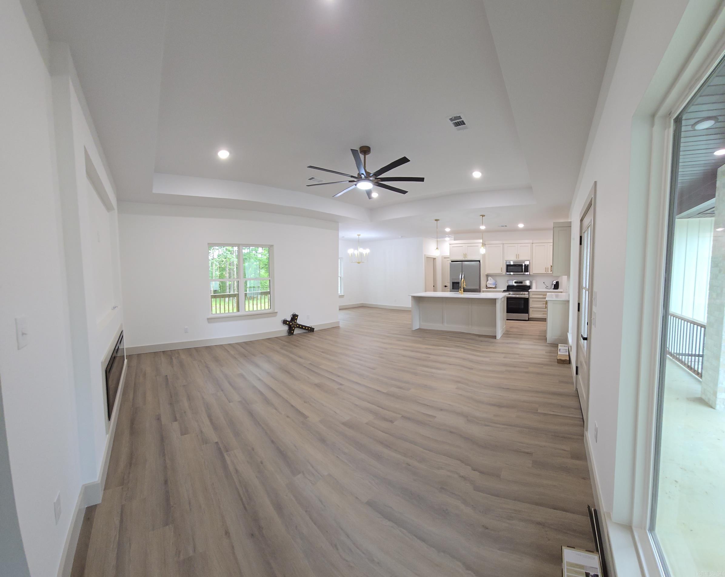 DIAMONDHEAD - Residential