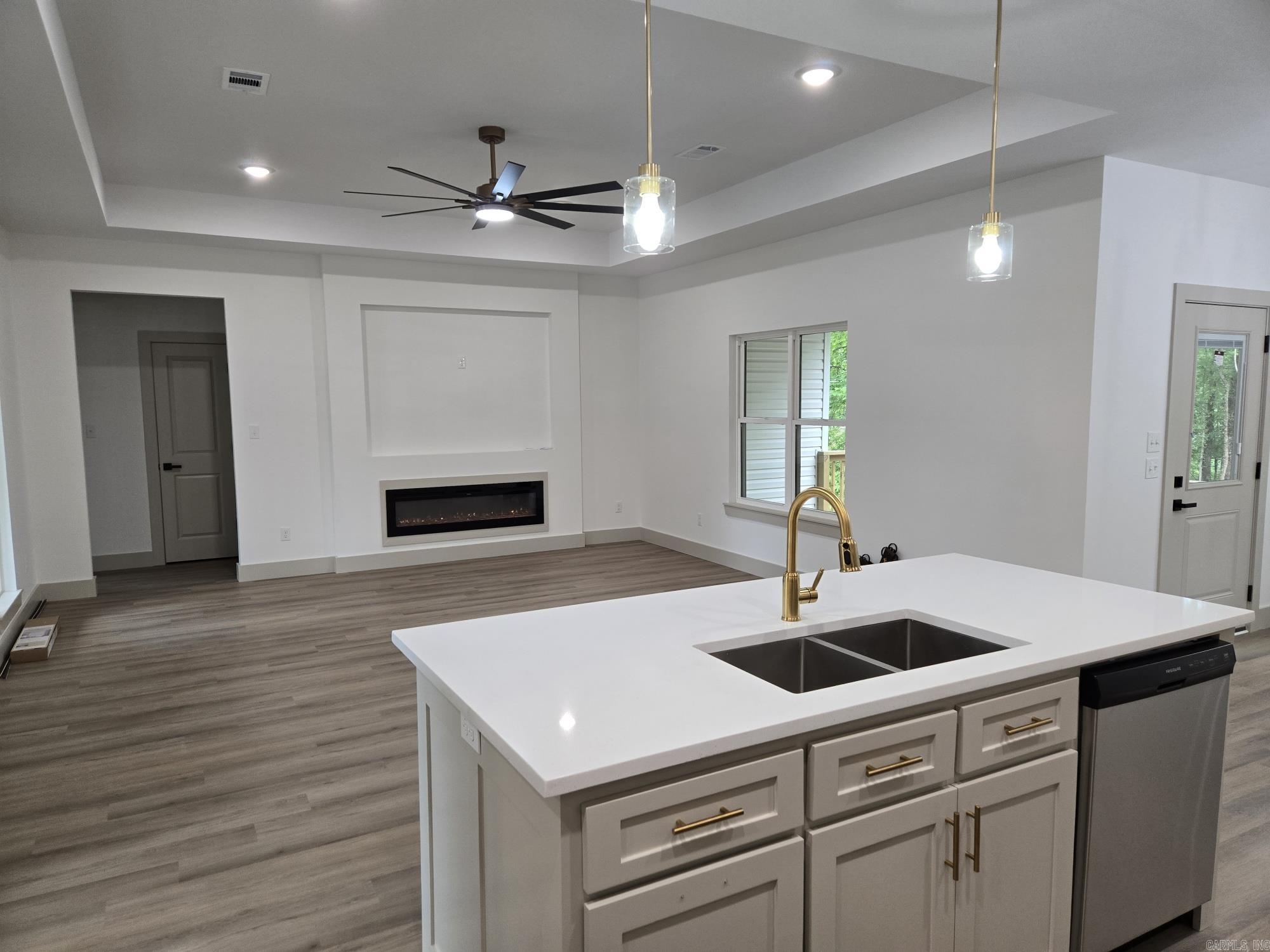 DIAMONDHEAD - Residential