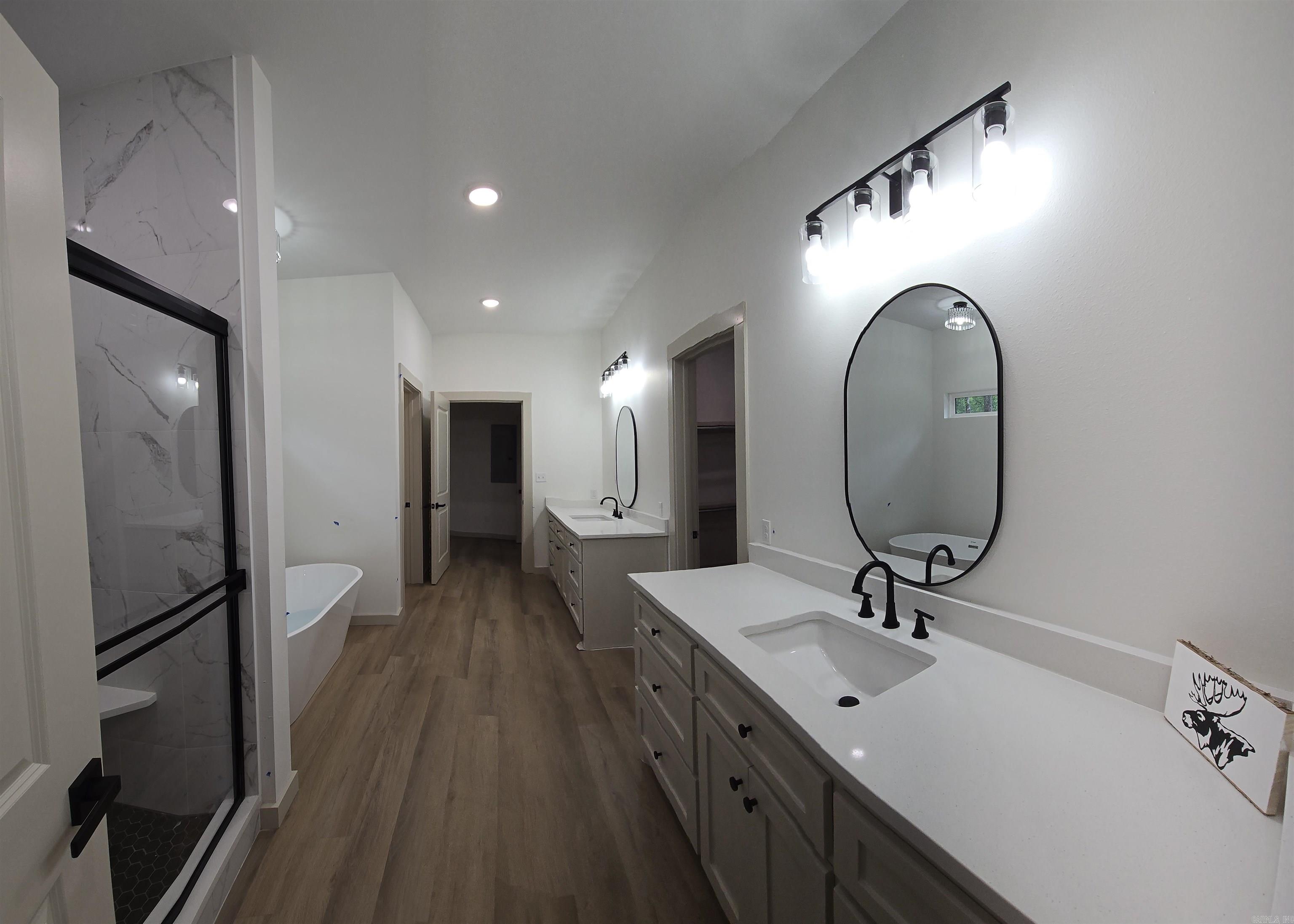 DIAMONDHEAD - Residential