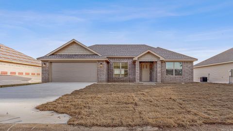 Photo of 1005 Sixth, Lake City, AR 72437 (MLS # 25049738)