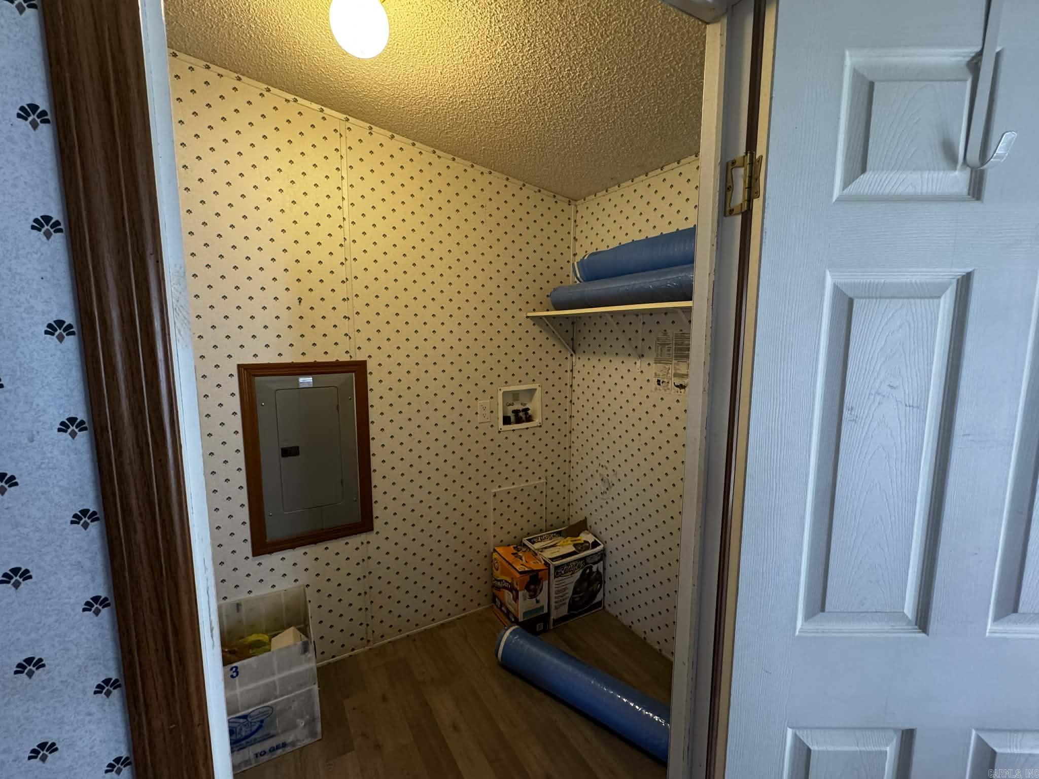 BACKBONE ESTATES - Residential