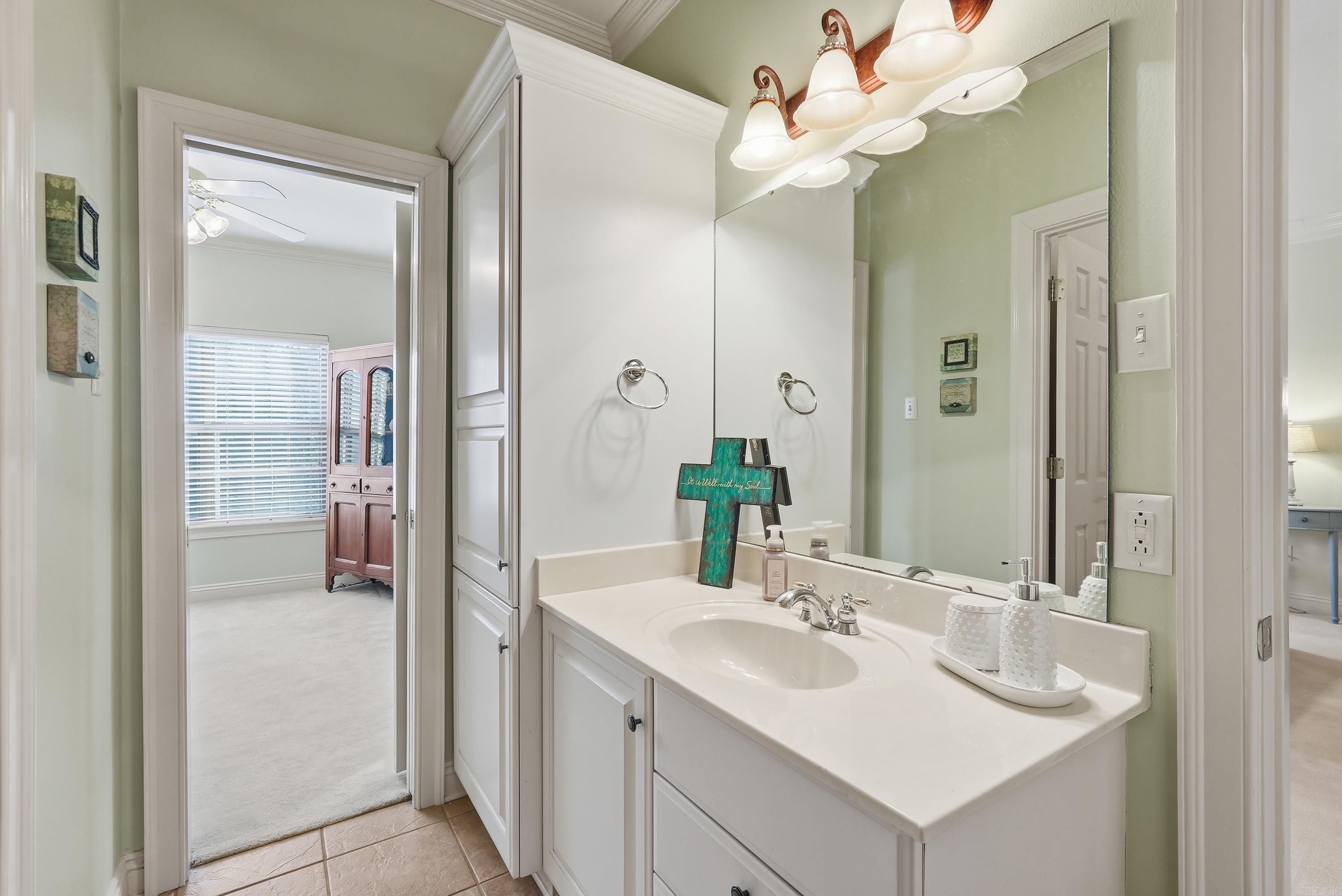 WELLINGTON - Residential